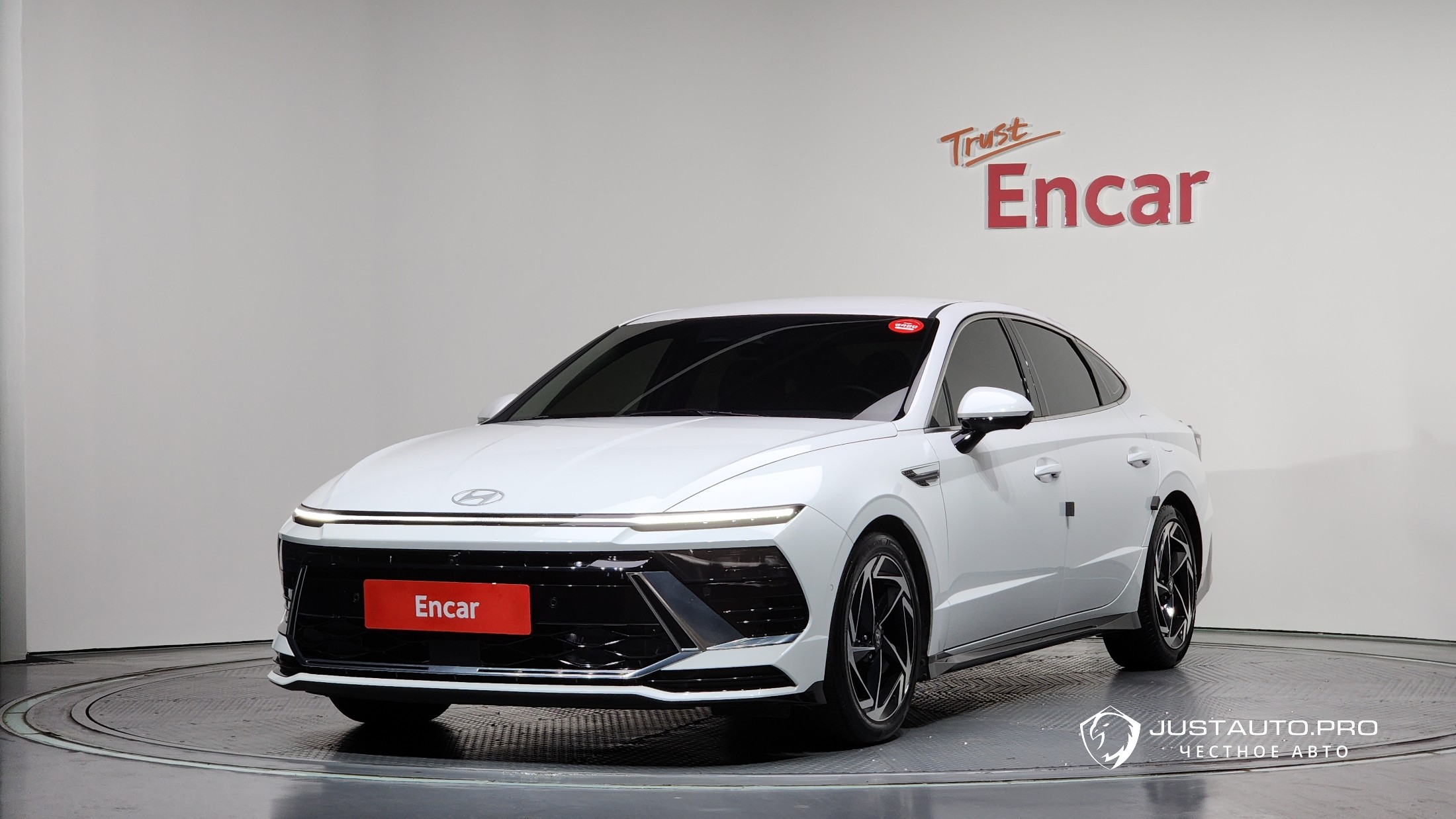 Автомобиль Hyundai Sonata