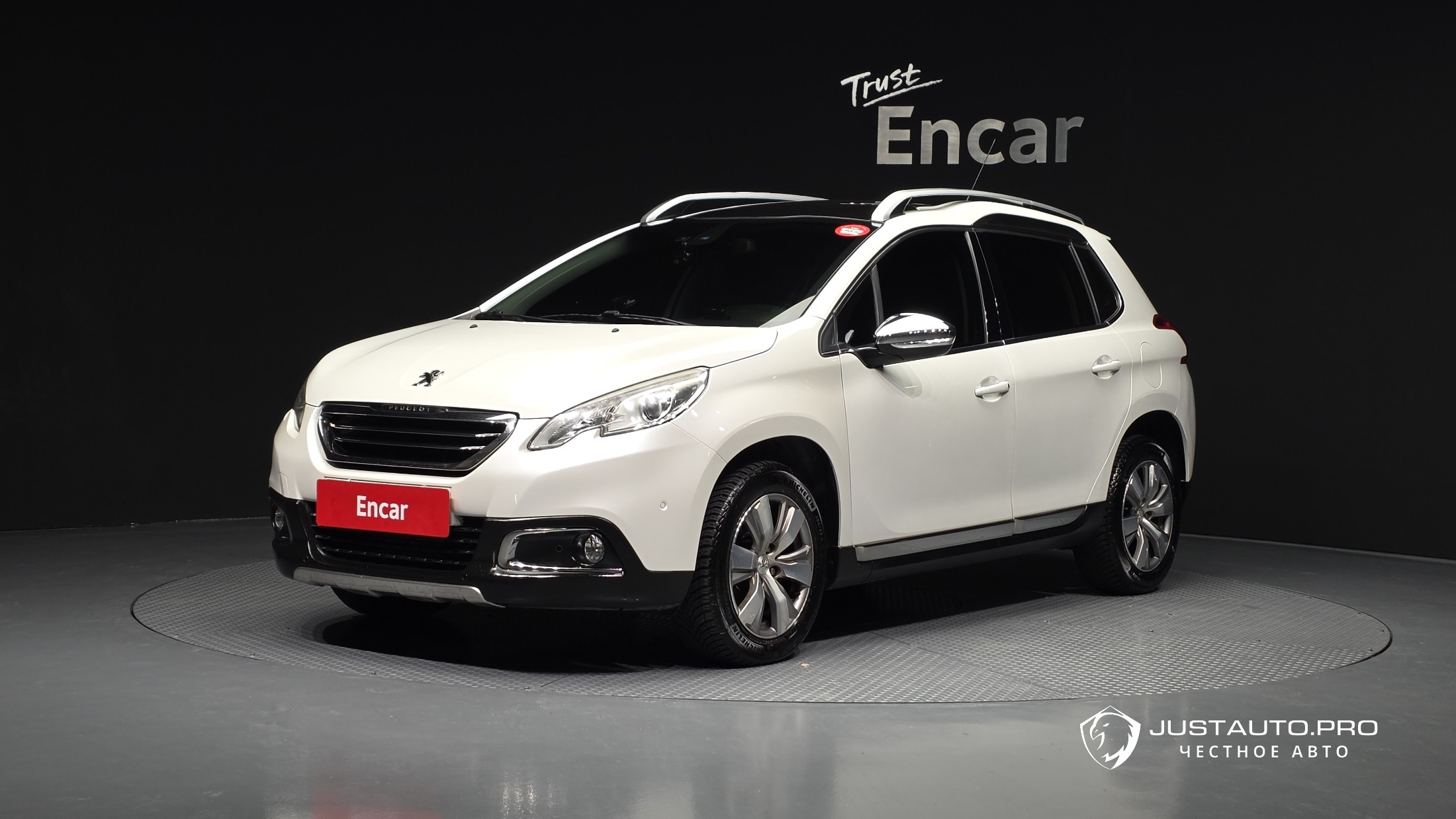 Автомобиль Peugeot 2008
