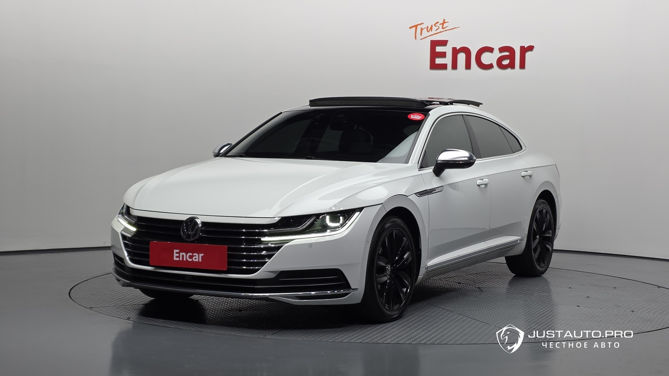Автомобиль Volkswagen Arteon