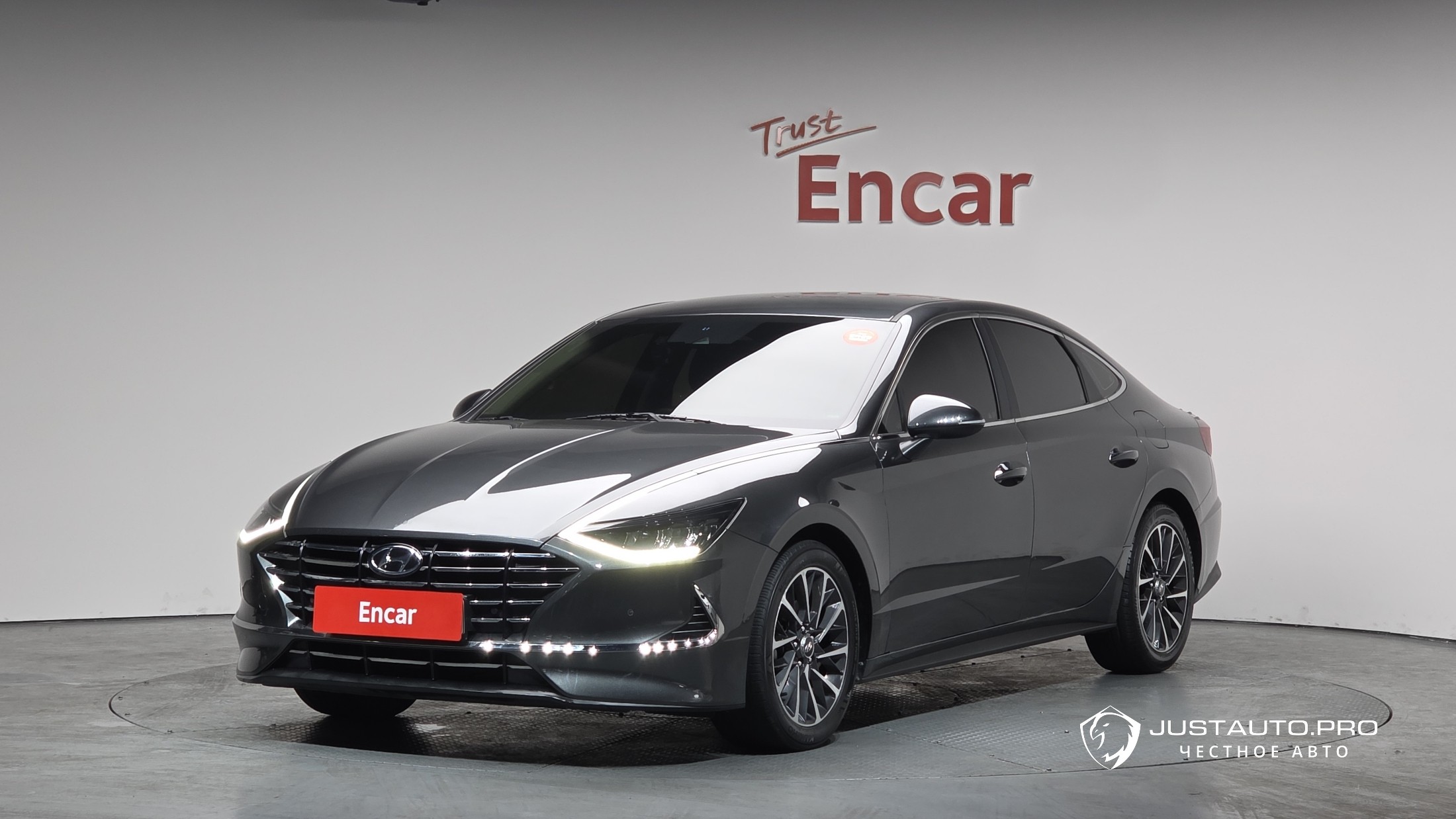 Автомобиль Hyundai Sonata