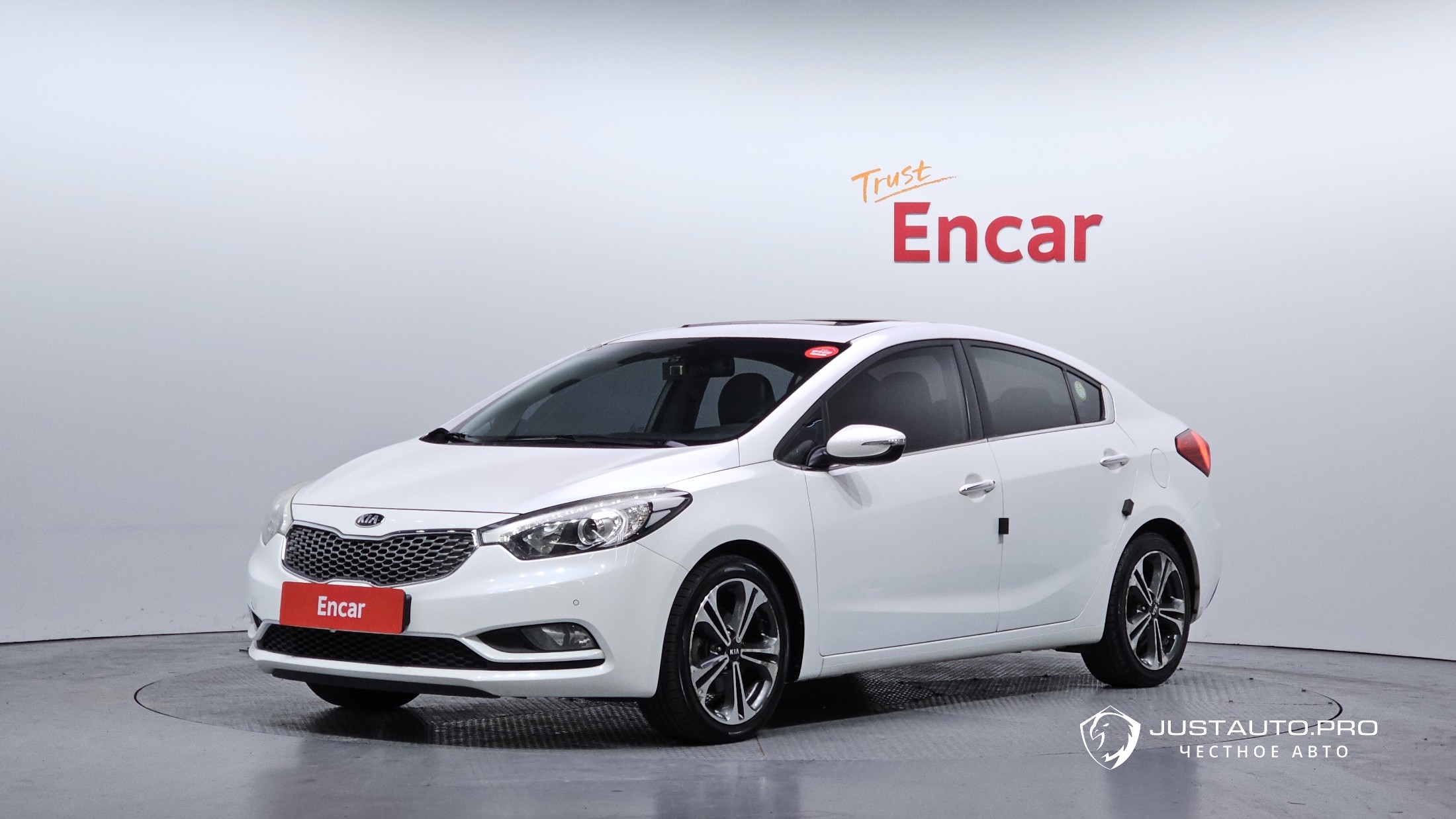 Автомобиль Kia K3