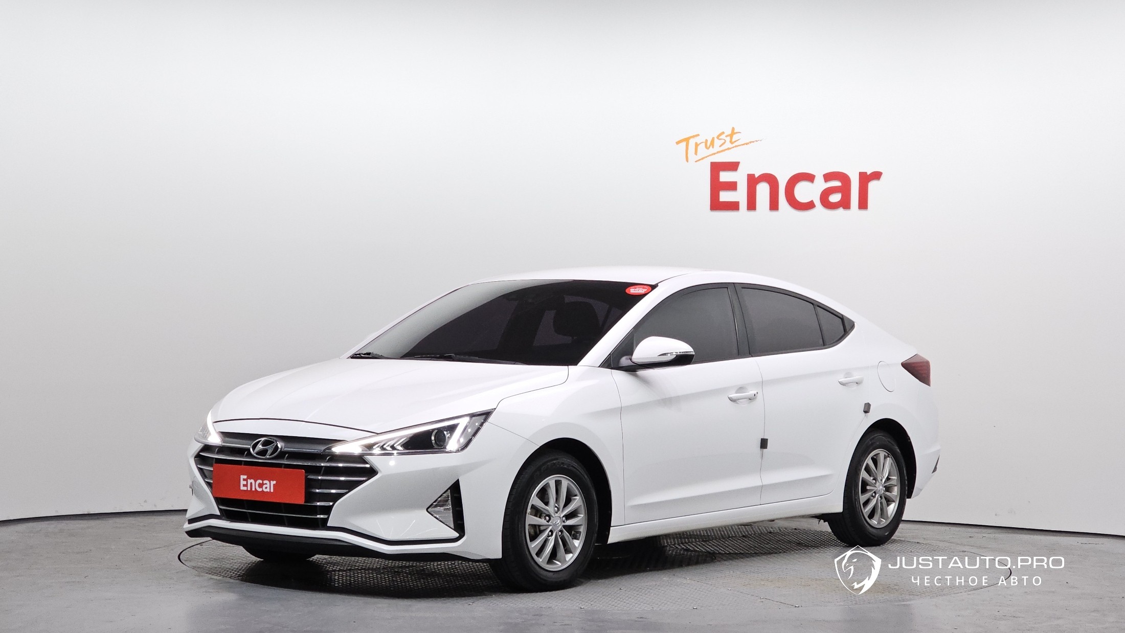 Автомобиль Hyundai AVANTE