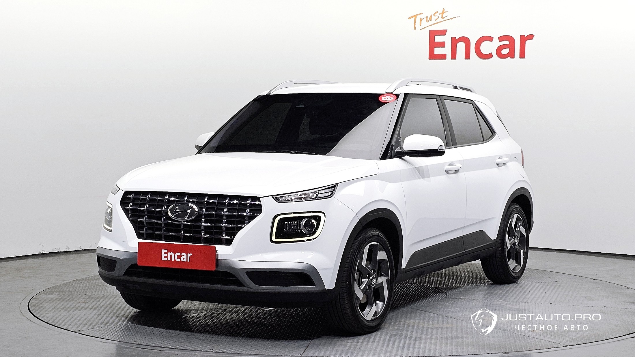 Автомобиль Hyundai Venue