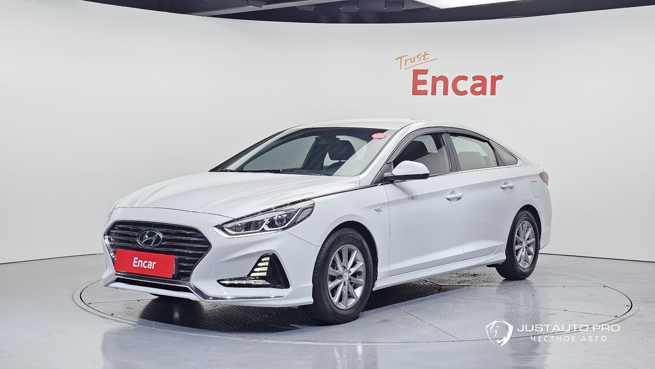 Автомобиль Hyundai Sonata