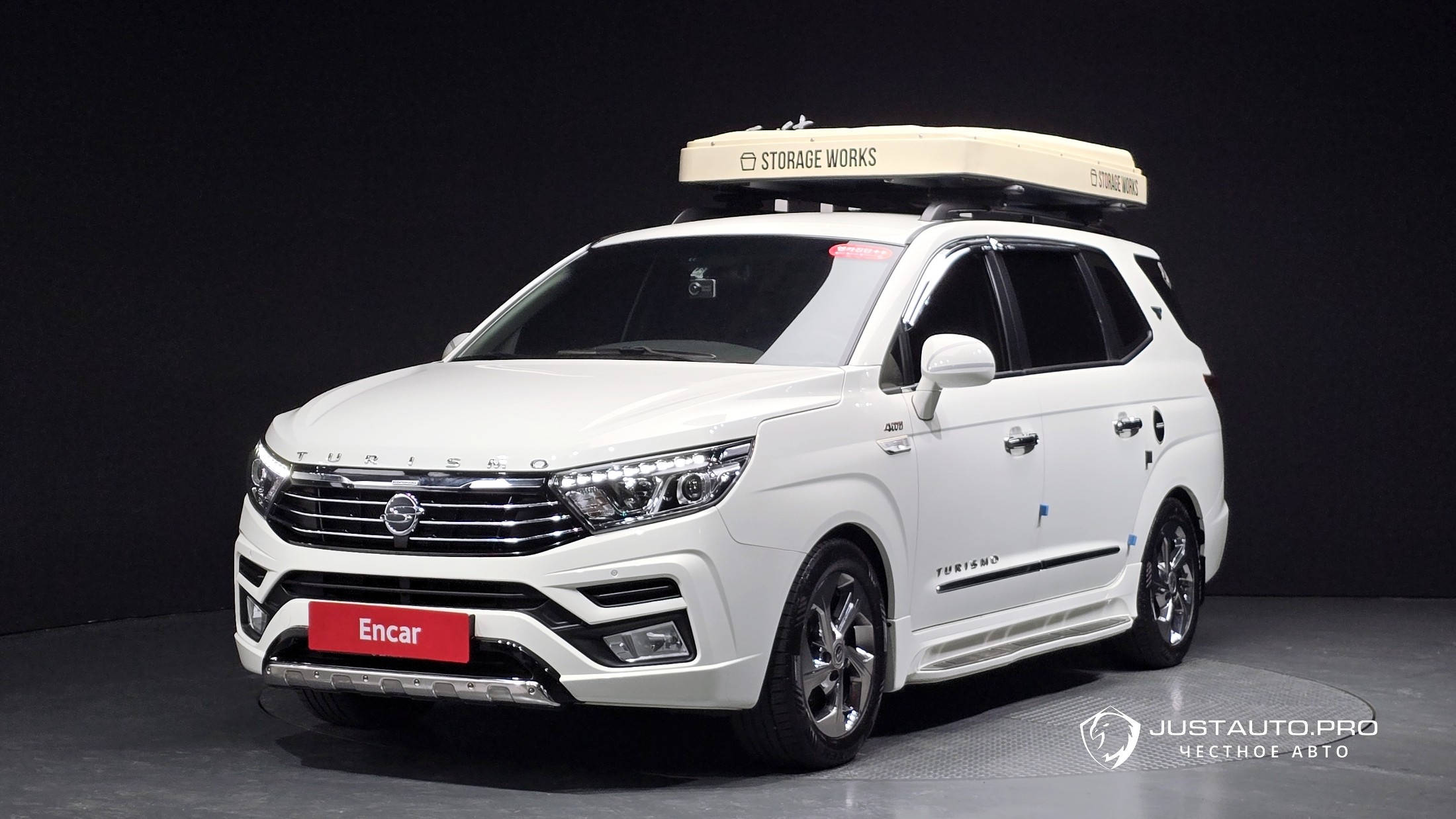 Автомобиль KG_Mobility_Ssangyong KORANDO