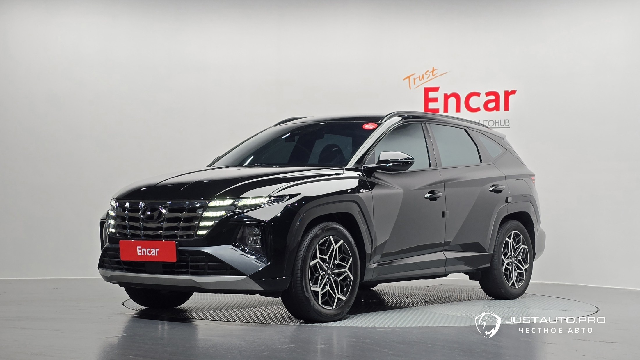 Автомобиль Hyundai Tucson