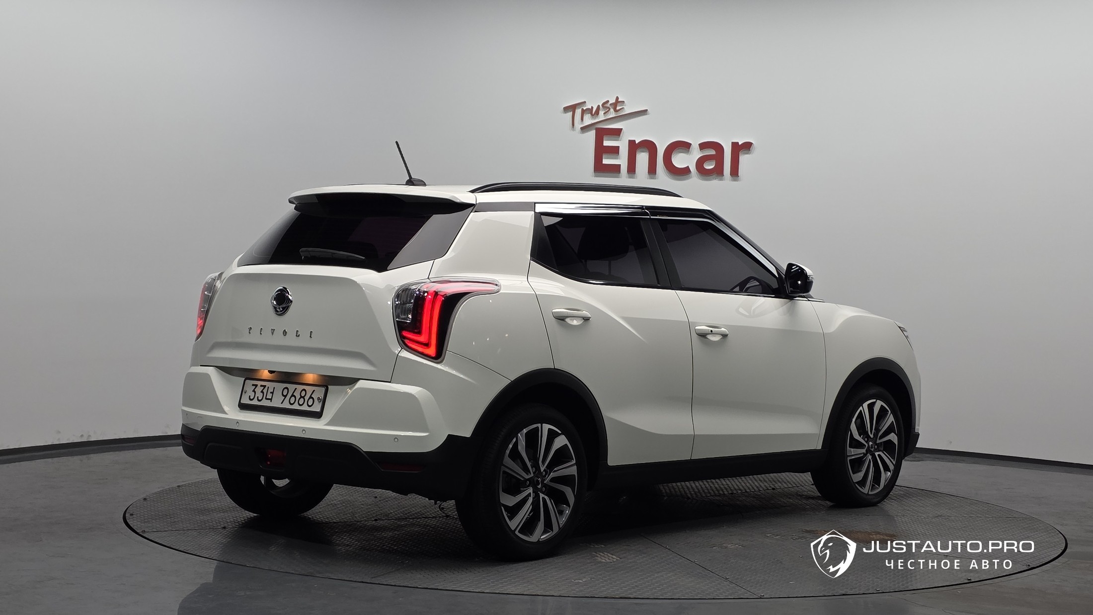 Автомобиль KG_Mobility_Ssangyong TIBOLI