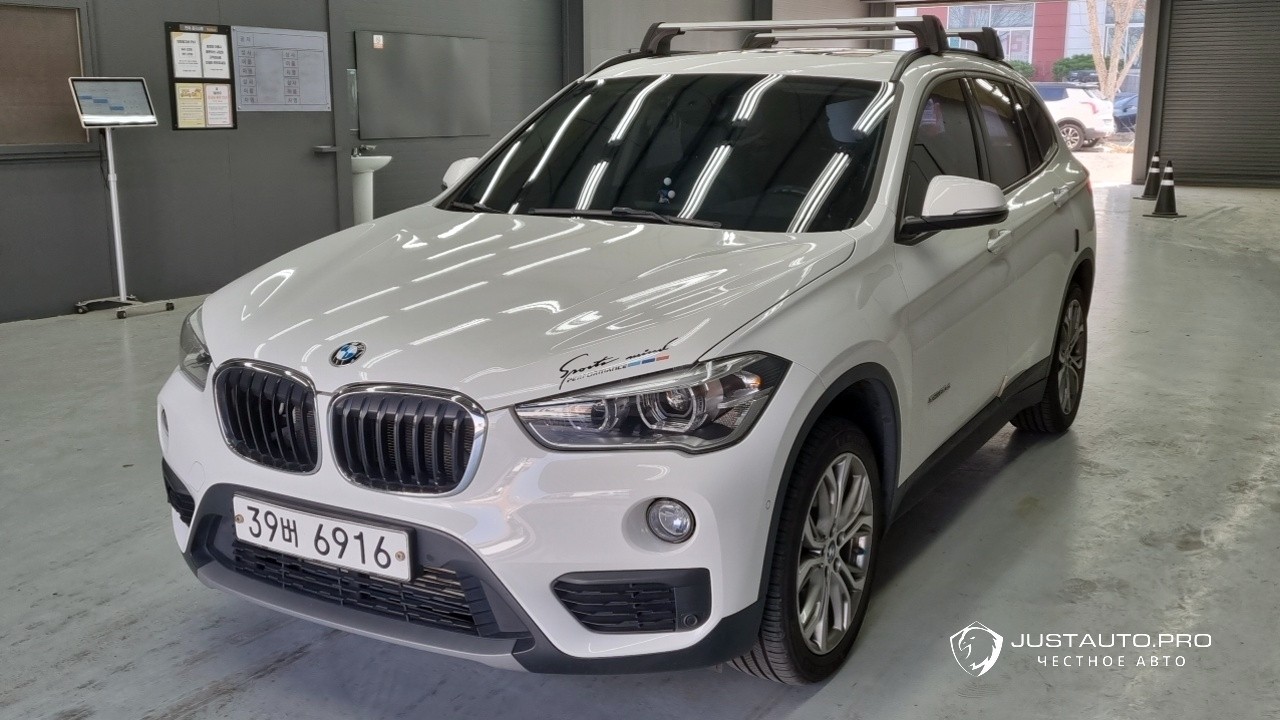Автомобиль BMW X1
