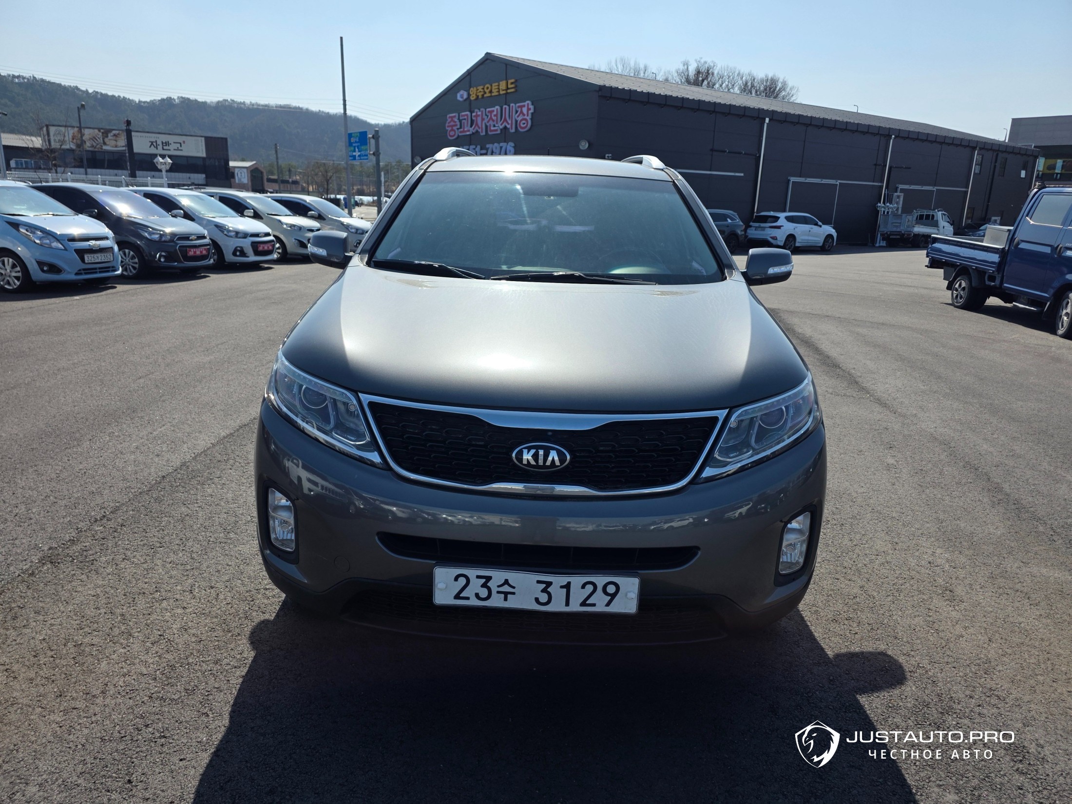 Автомобиль Kia Sorento