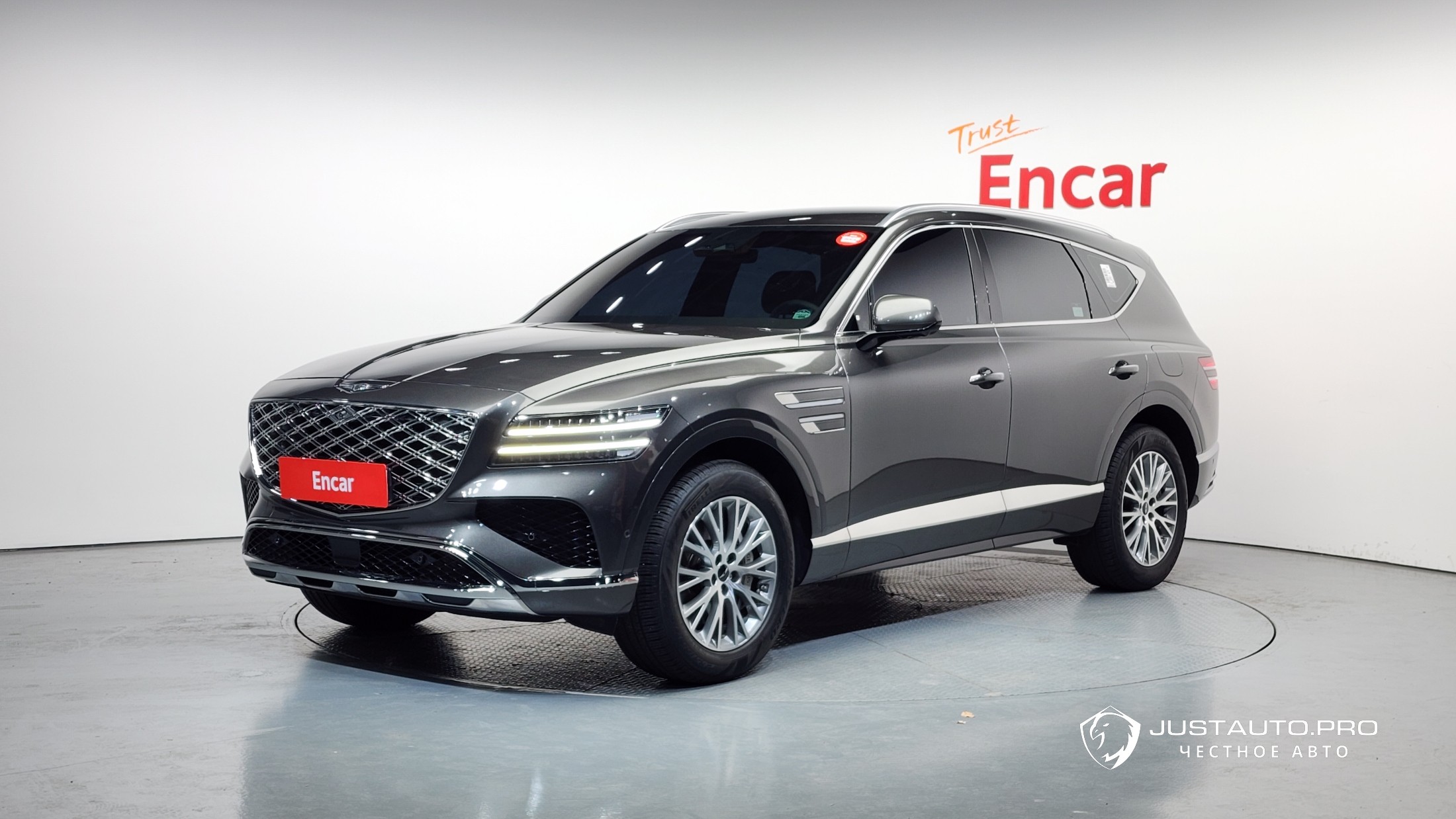 Автомобиль Genesis GV80