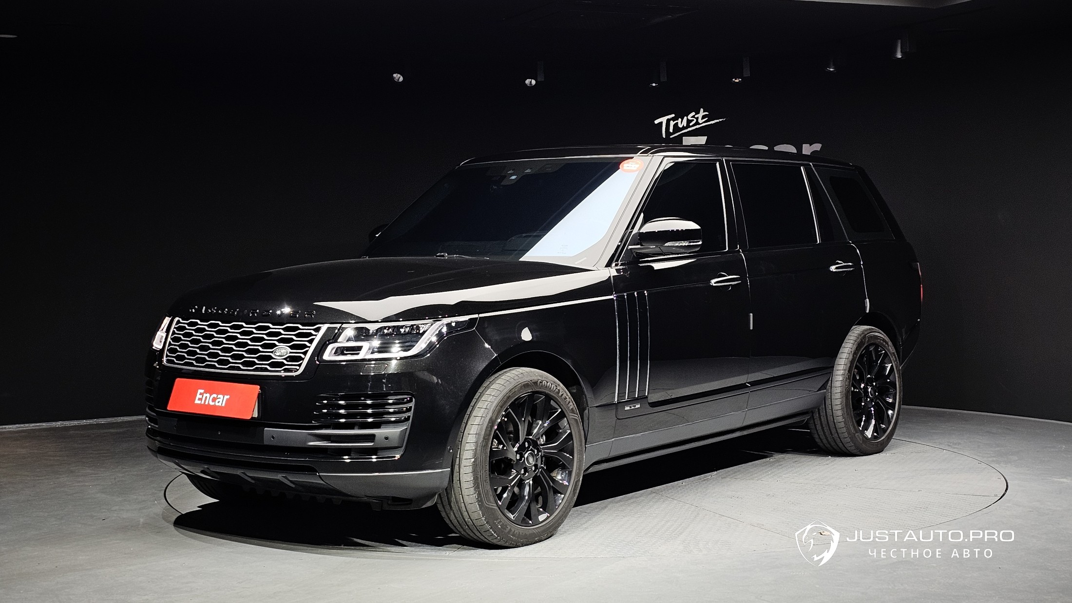 Автомобиль Land Rover Range Rover