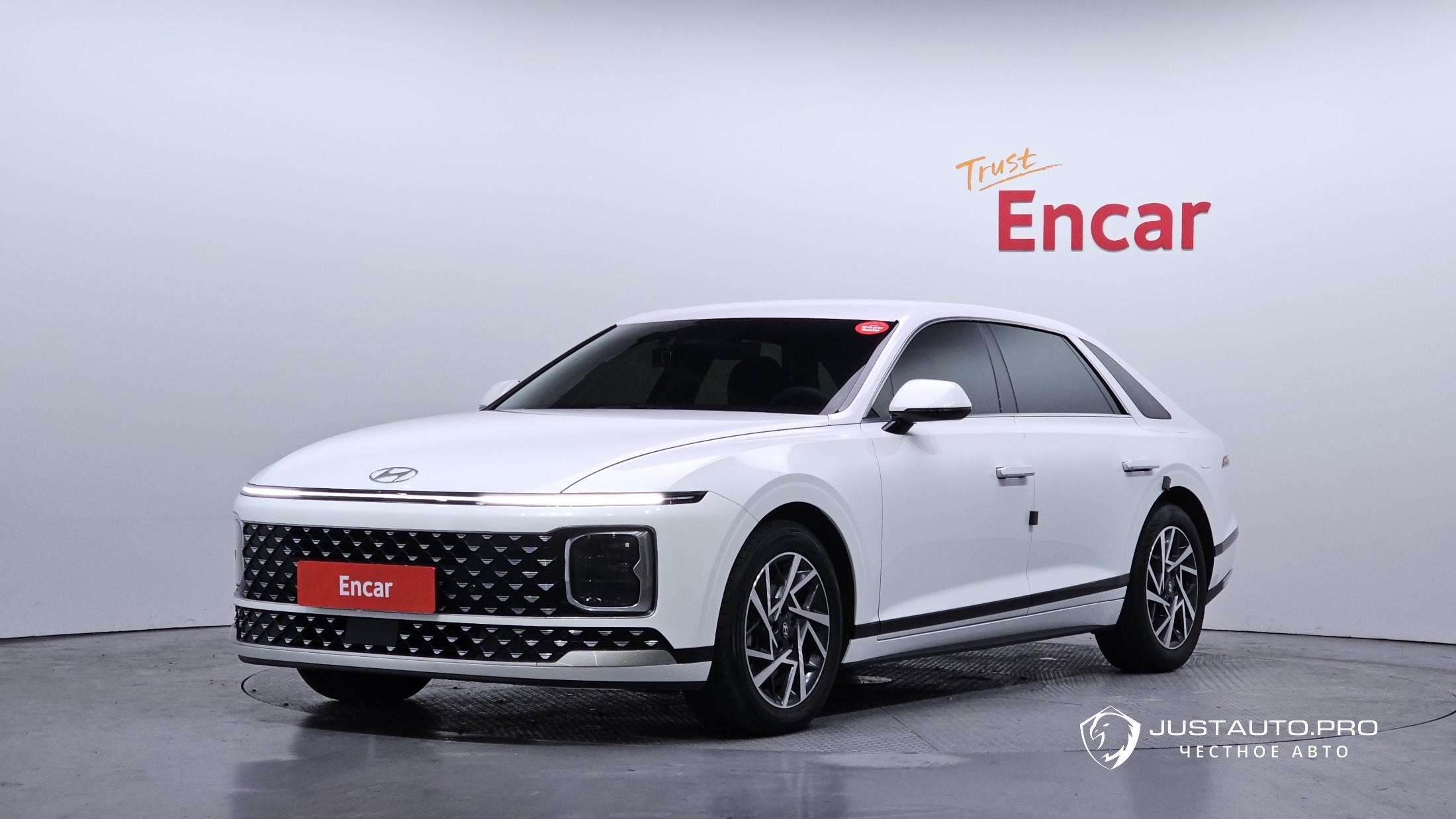 Автомобиль Hyundai Grandeur