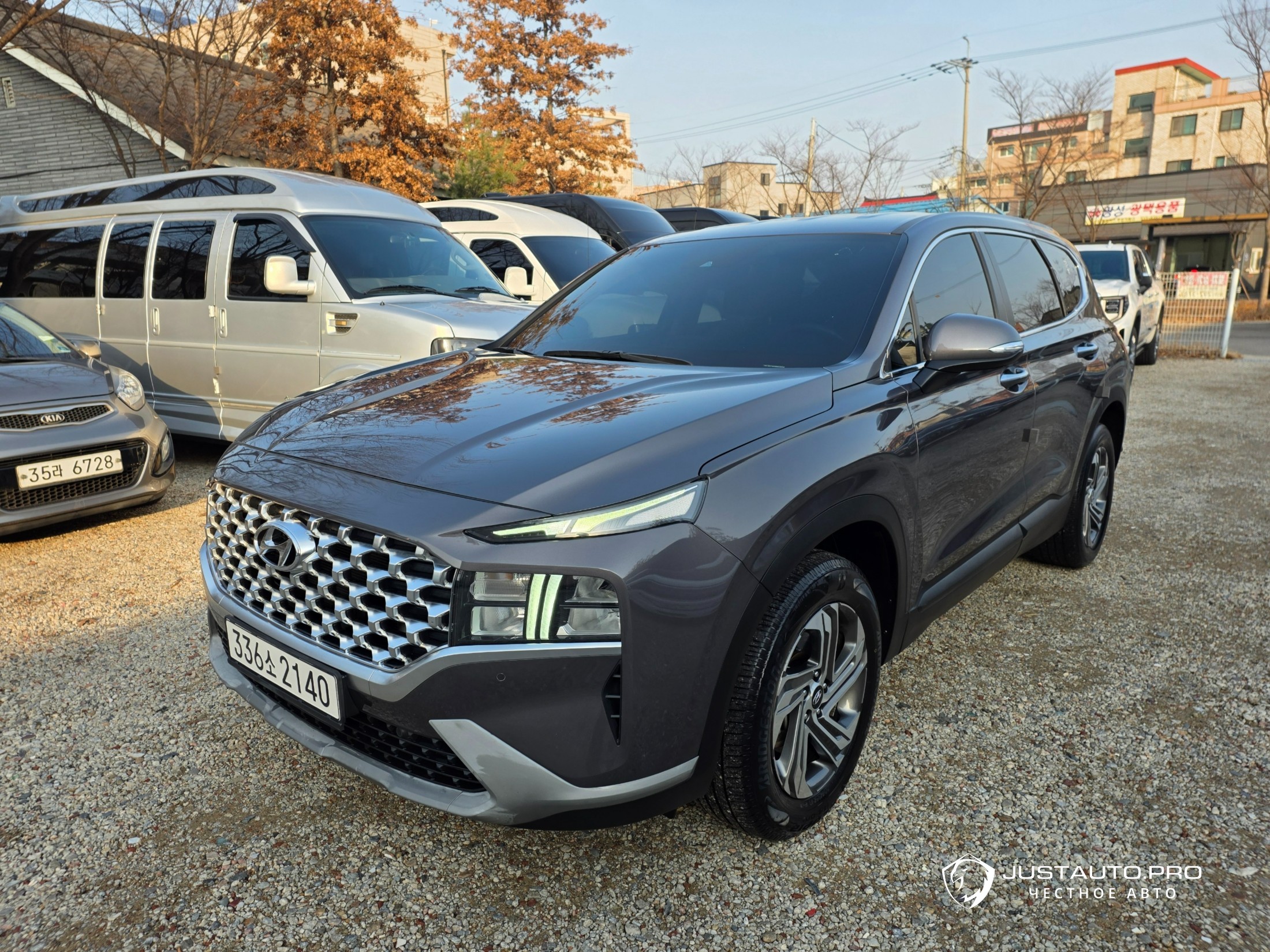 Автомобиль Hyundai Santafe