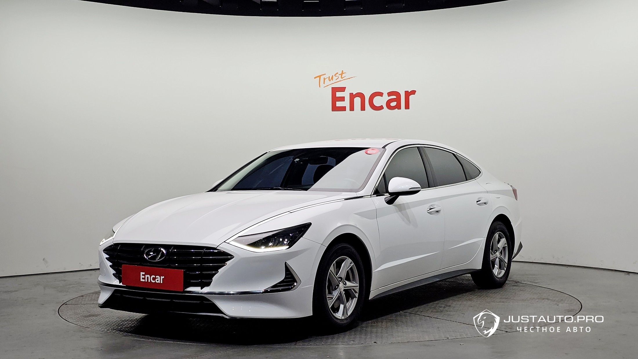 Автомобиль Hyundai Sonata