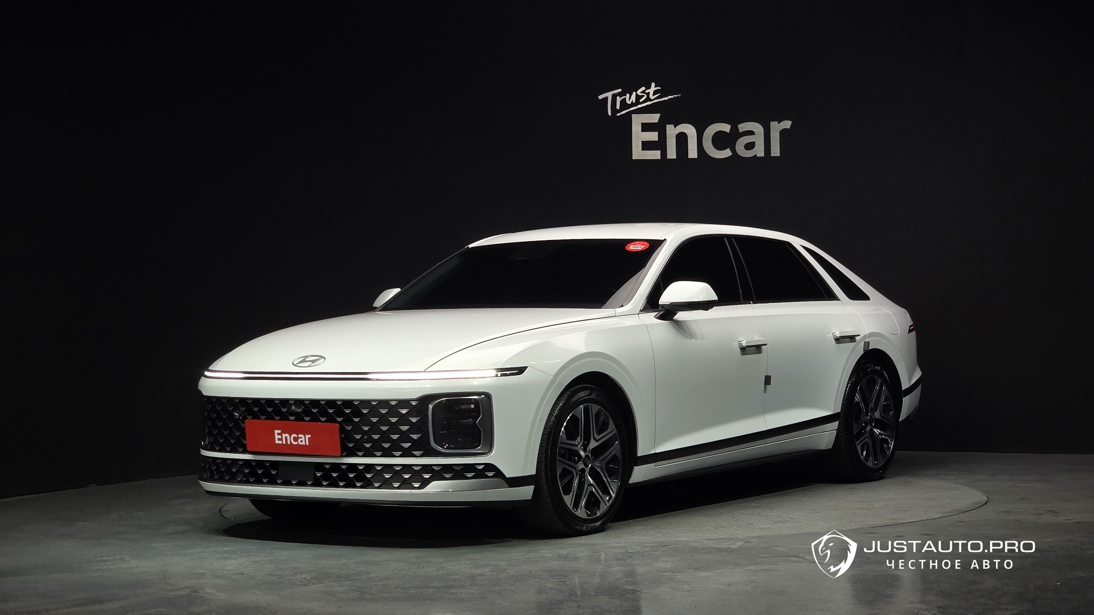 Автомобиль Hyundai Grandeur