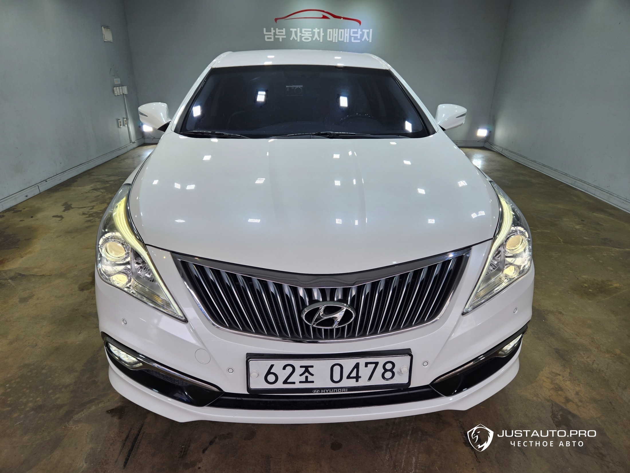 Автомобиль Hyundai Grandeur