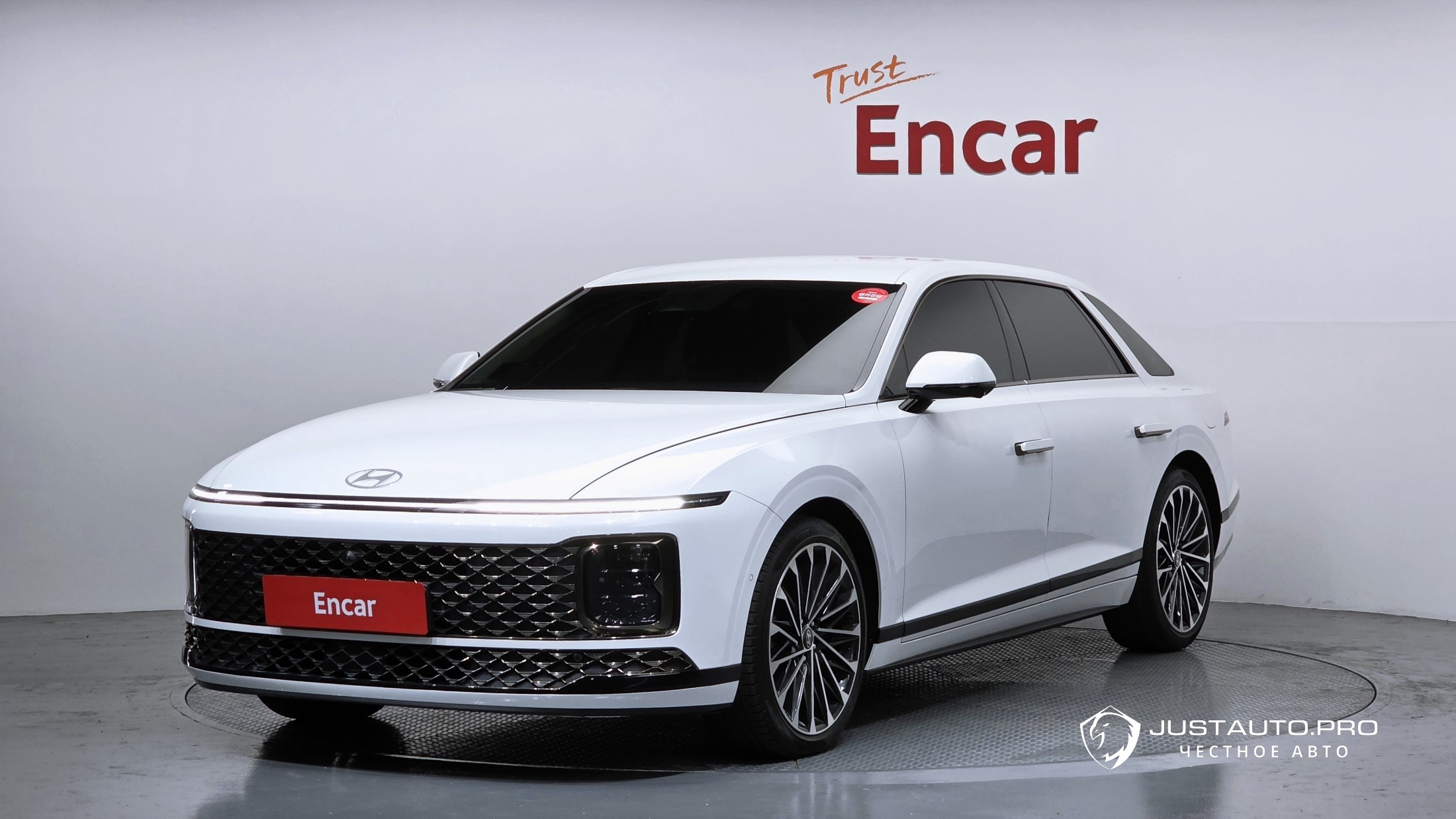 Автомобиль Hyundai Grandeur