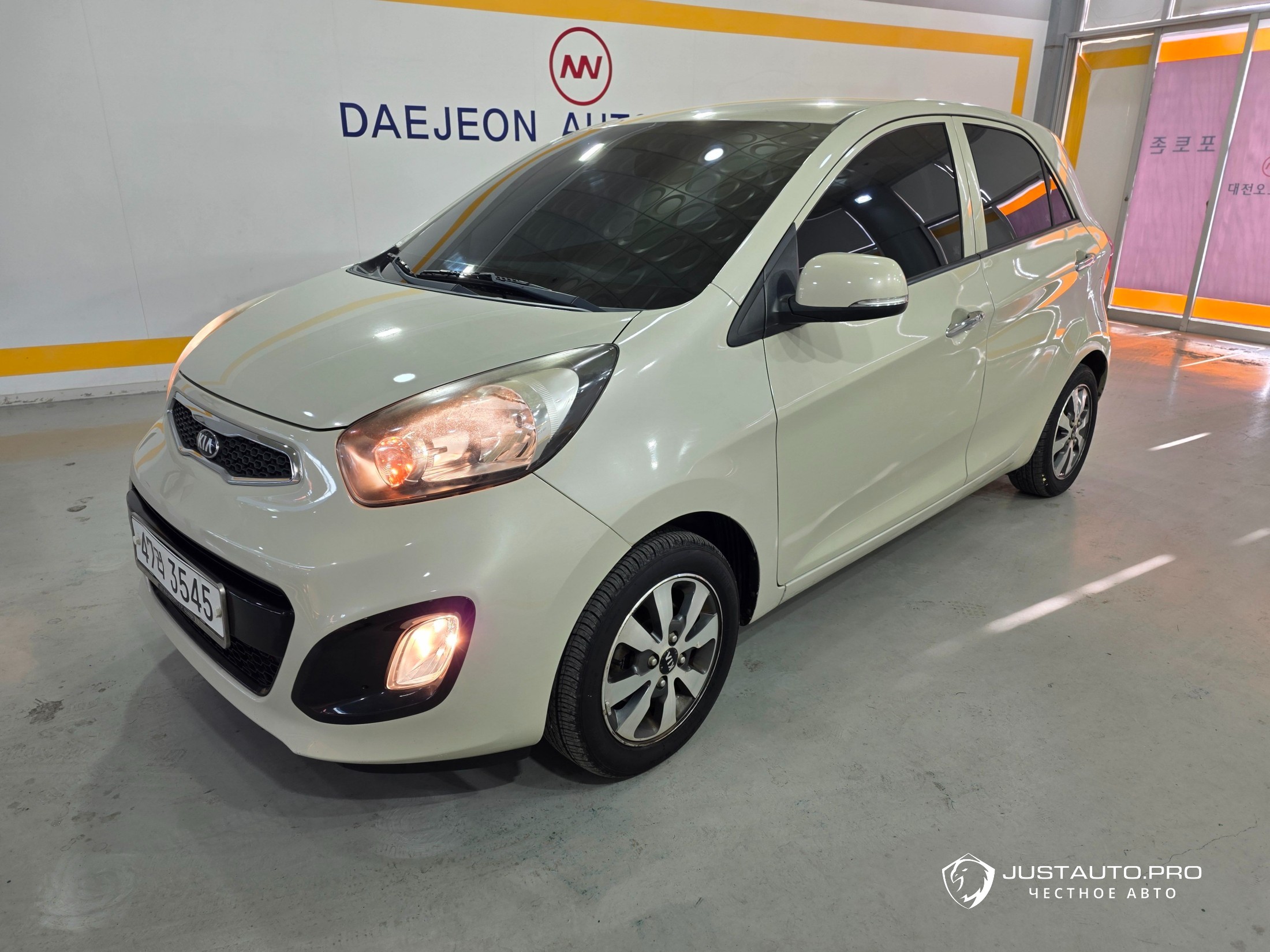 Автомобиль Kia morning