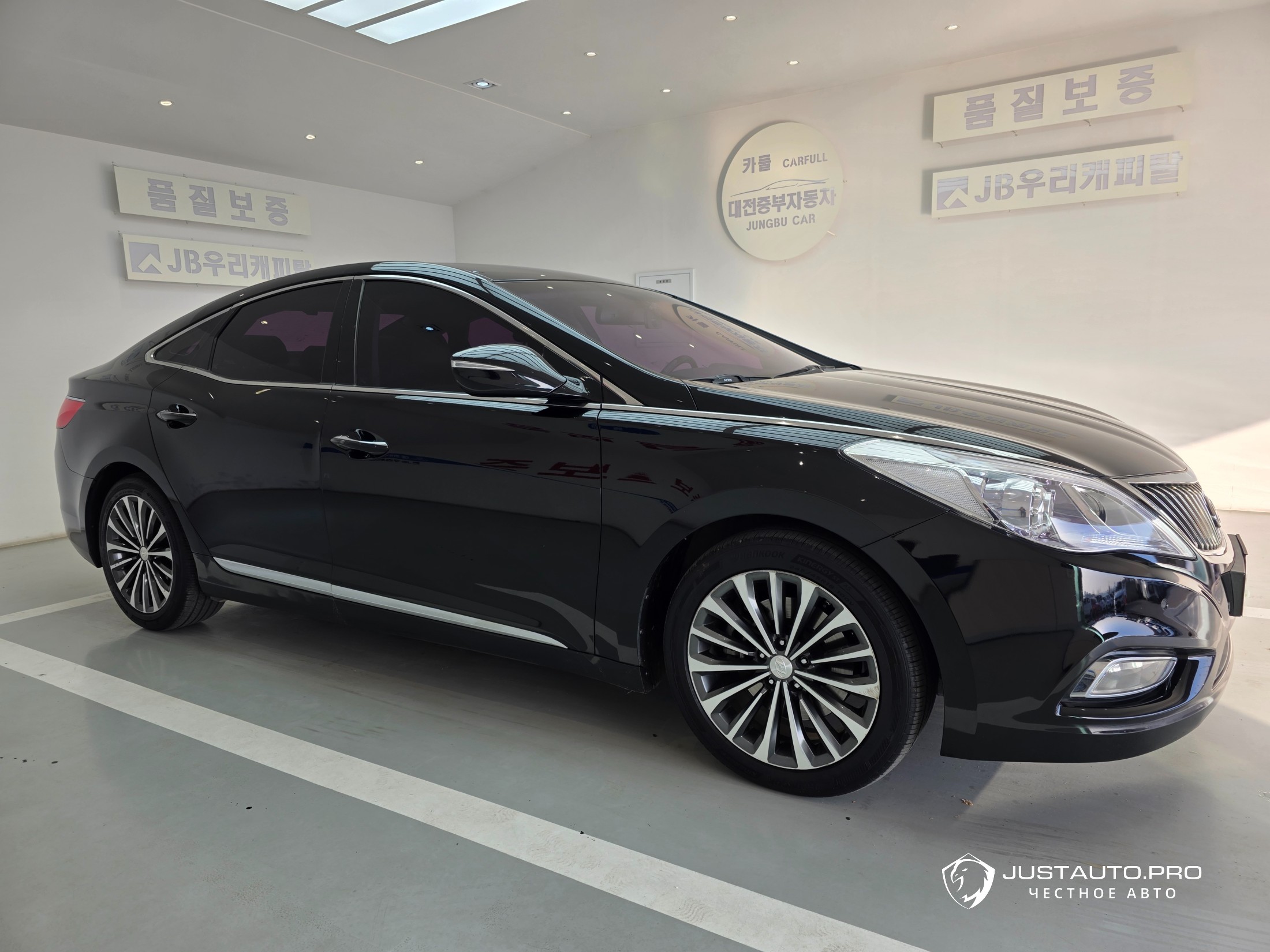Автомобиль Hyundai Grandeur