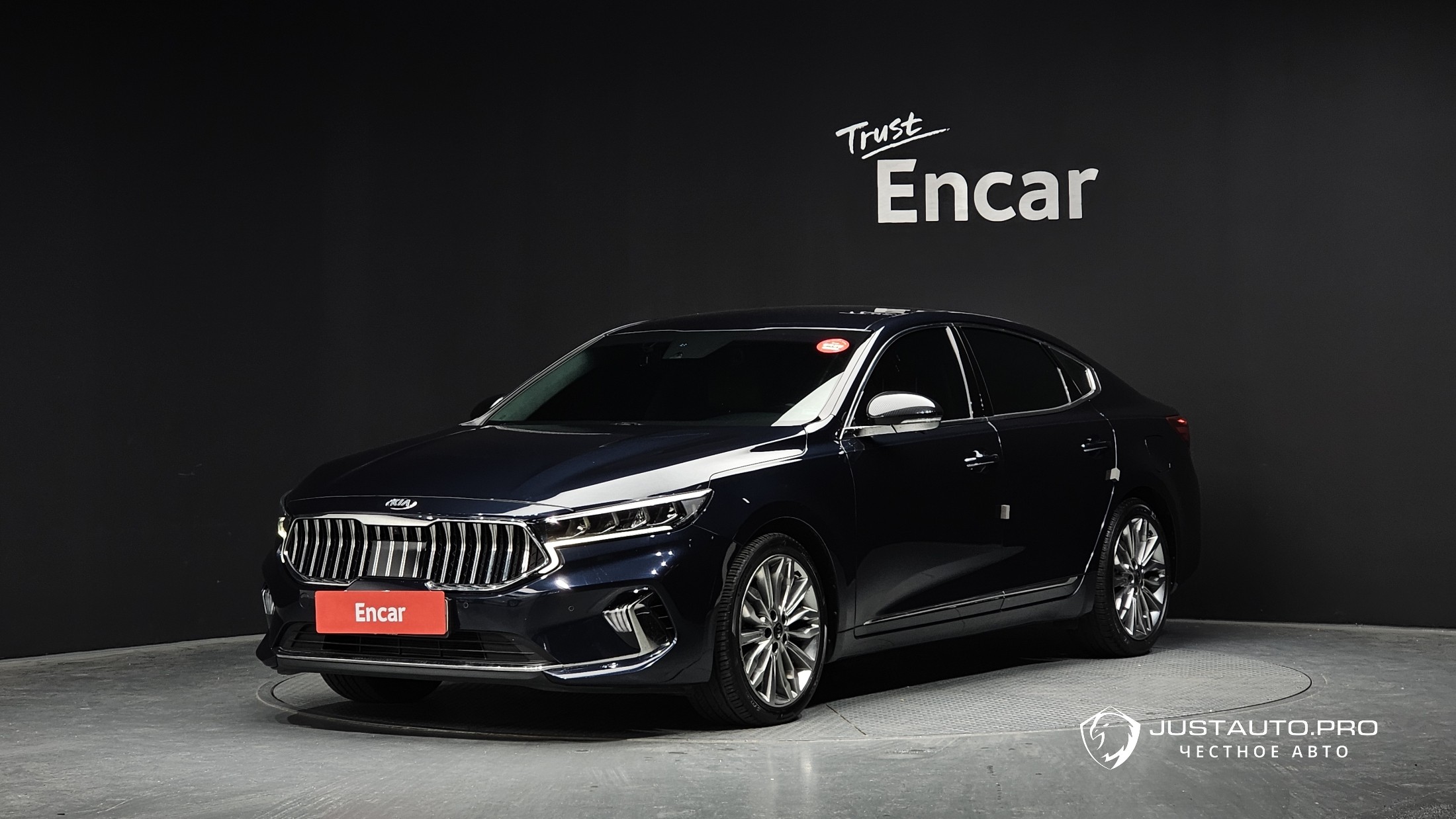 Автомобиль Kia K7