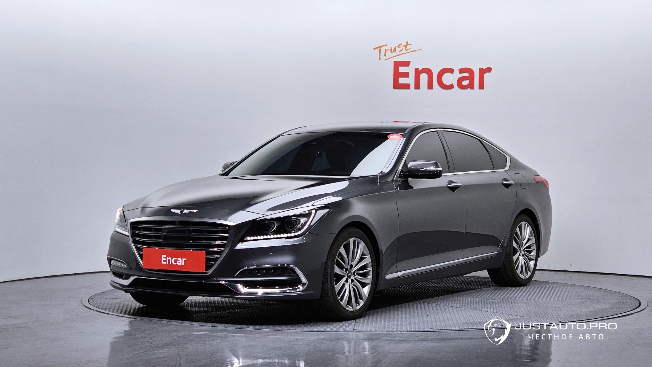 Автомобиль Genesis G80