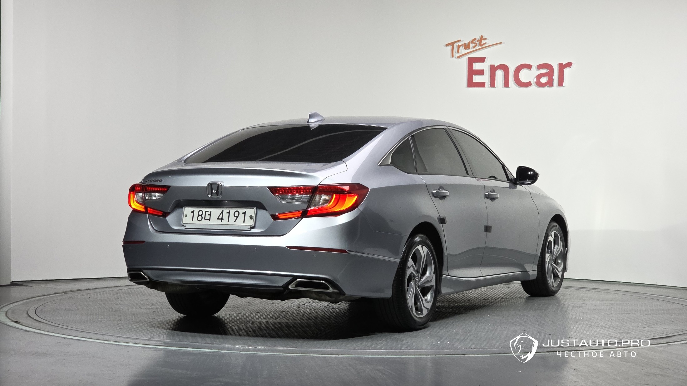 Автомобиль Honda Accord