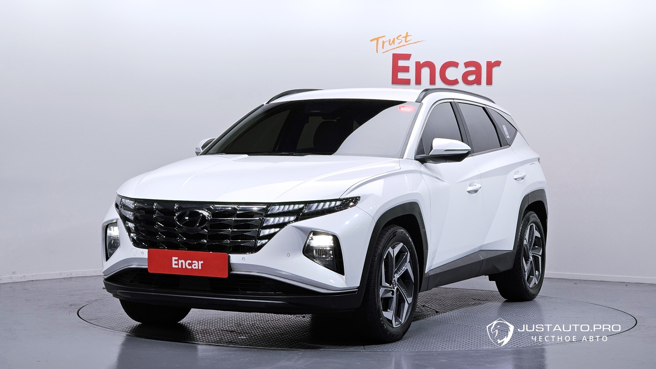 Автомобиль Hyundai Tucson