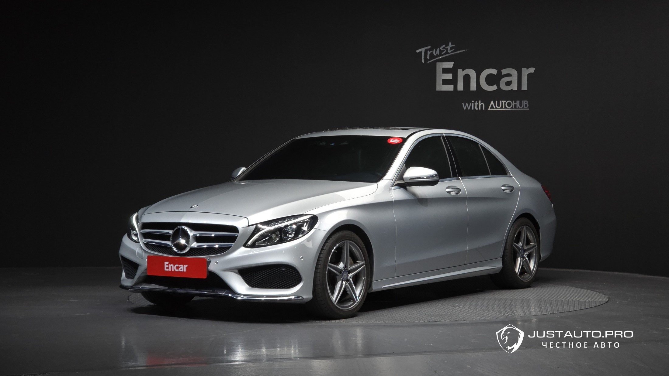 Автомобиль Mercedes-Benz C-Class