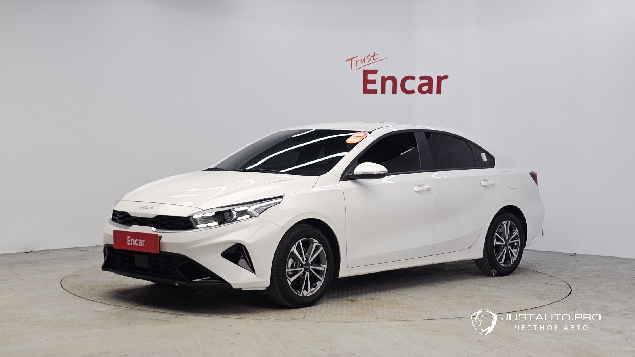 Автомобиль Kia K3