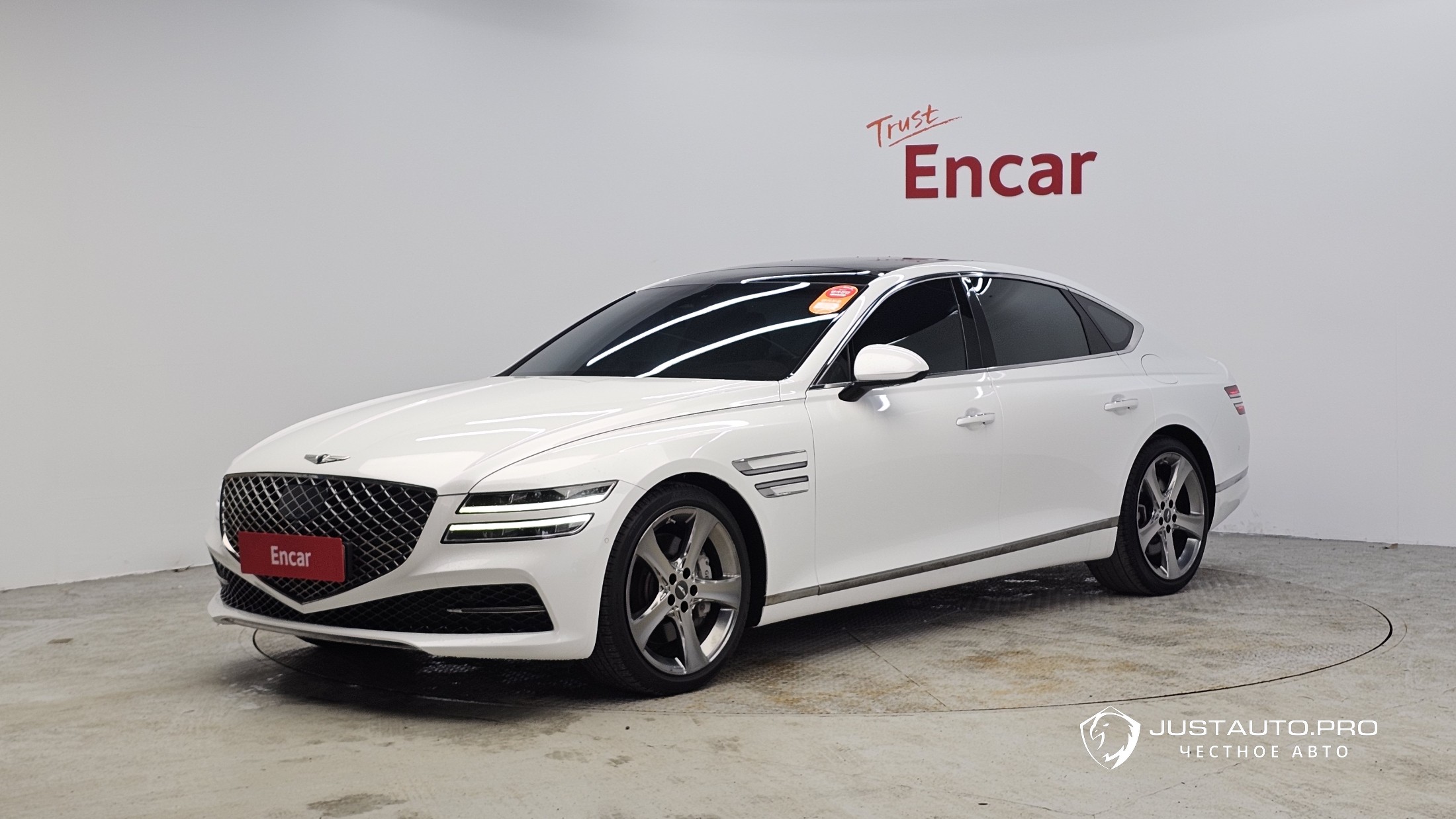 Автомобиль Genesis G80