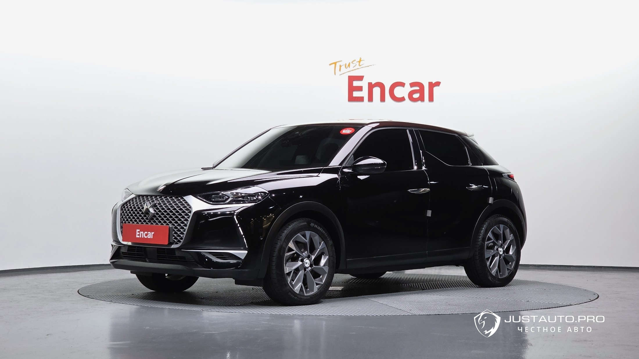 Автомобиль Citroen-DS DS3