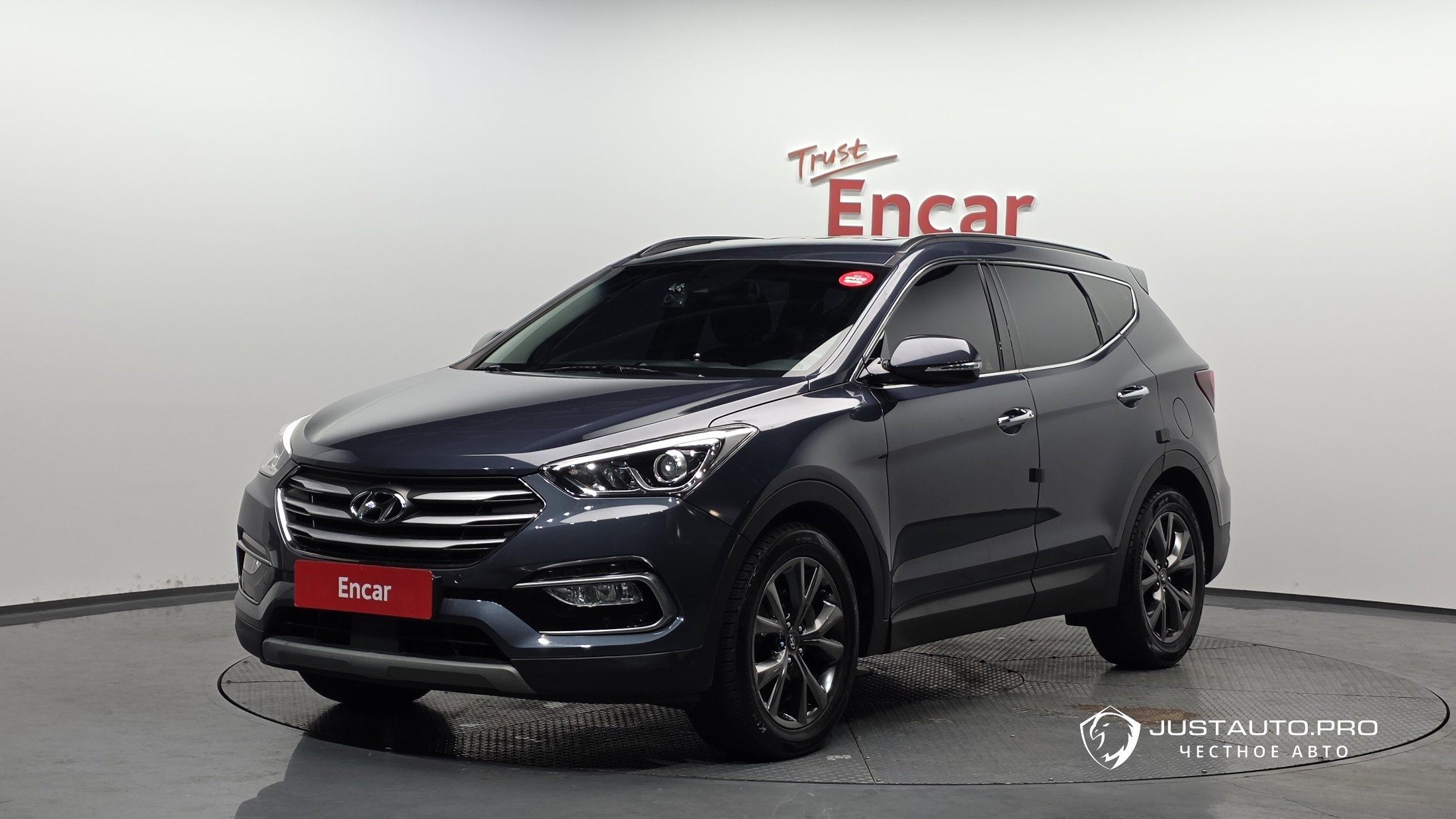 Автомобиль Hyundai Santafe