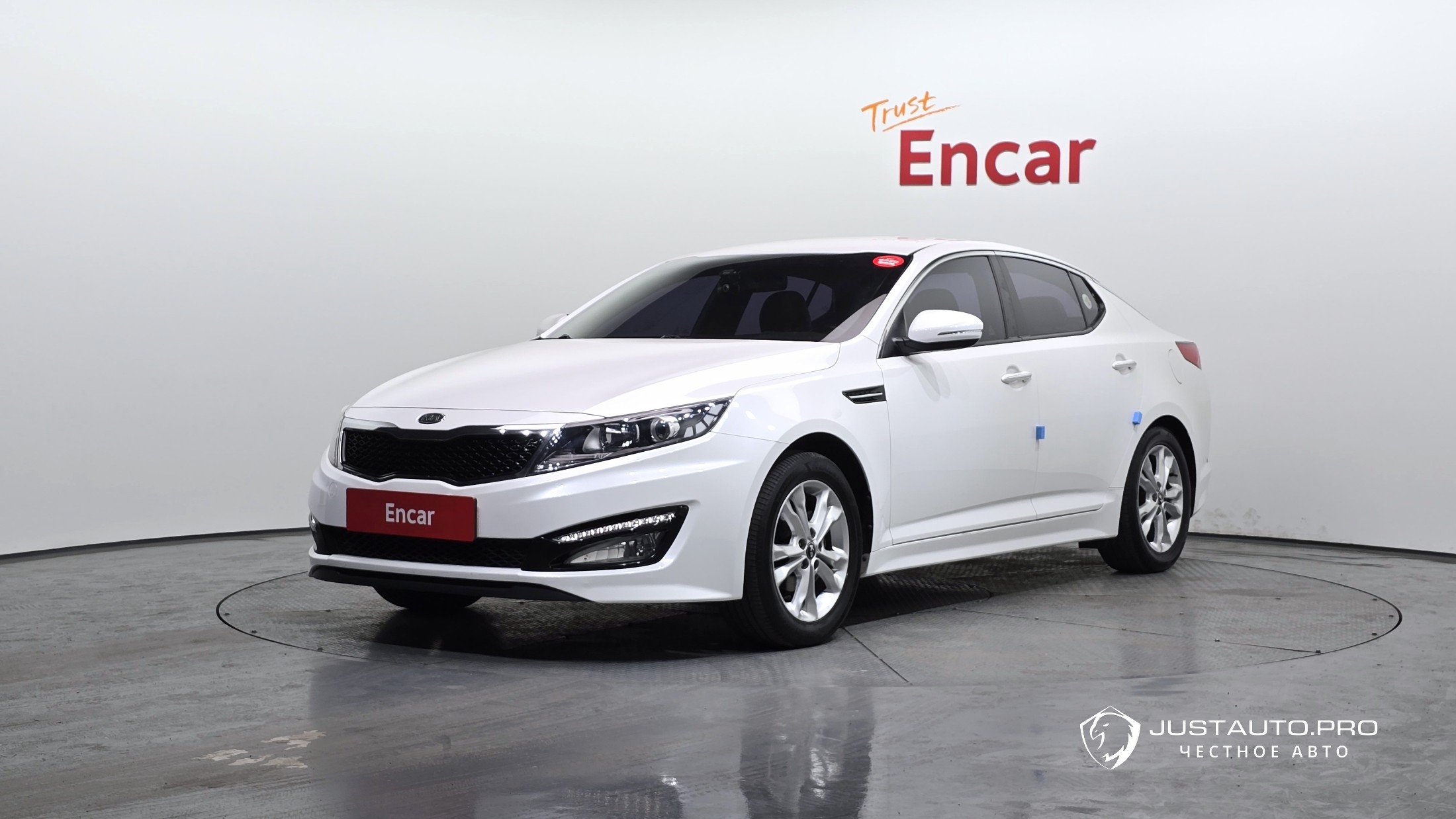 Автомобиль Kia K5