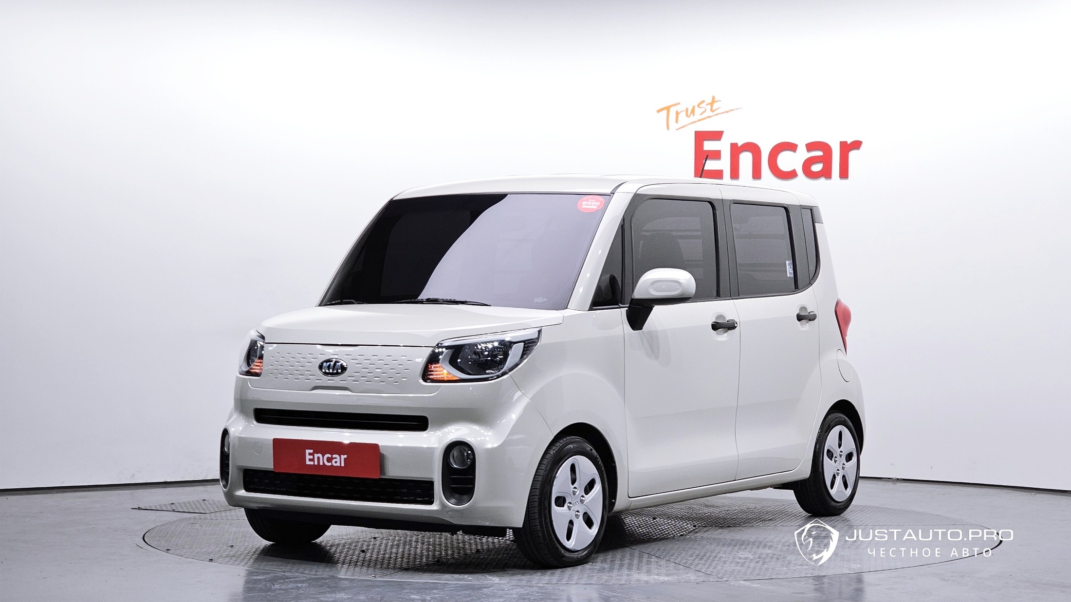 Автомобиль Kia RAY