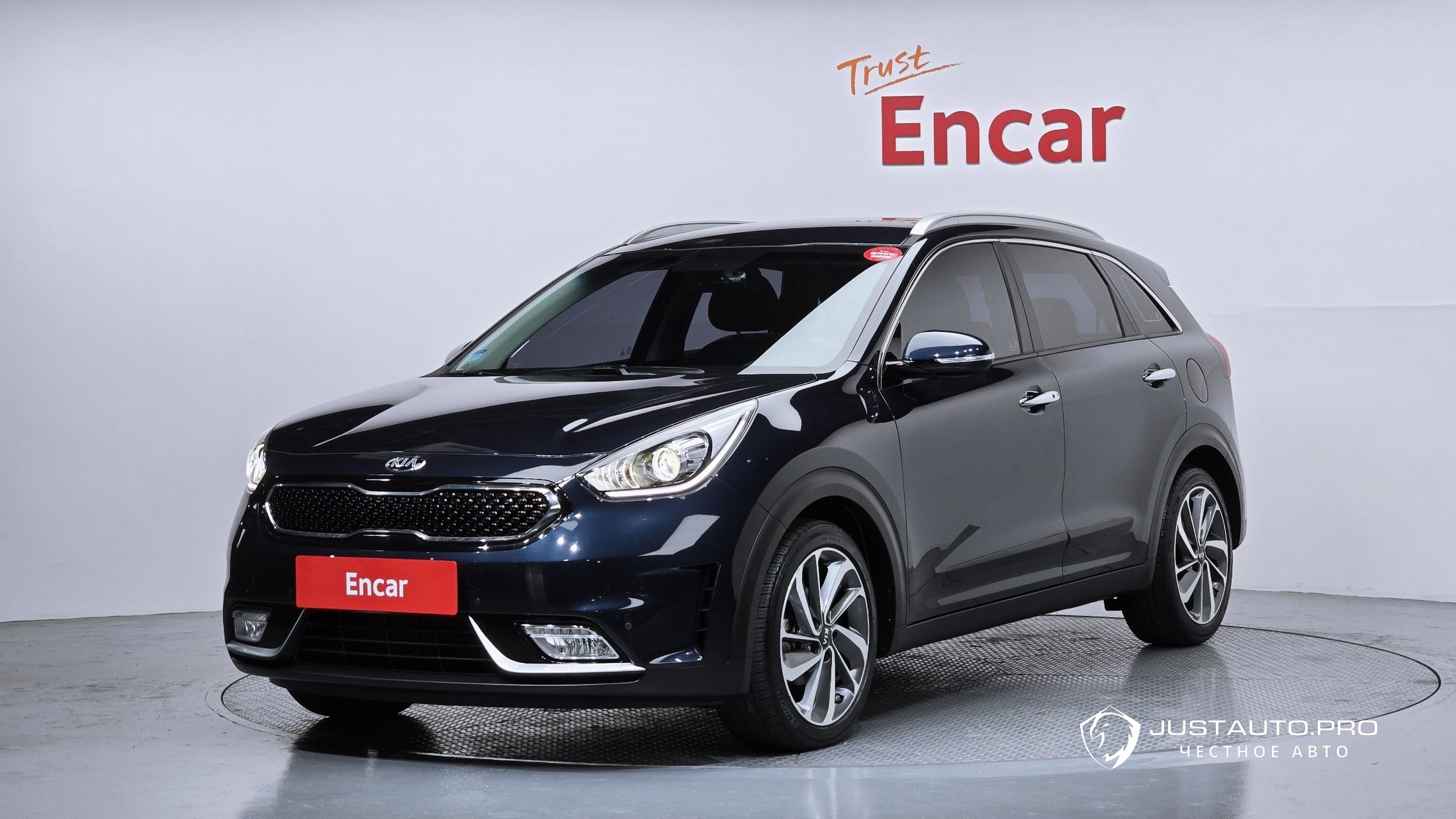 Автомобиль Kia Niro