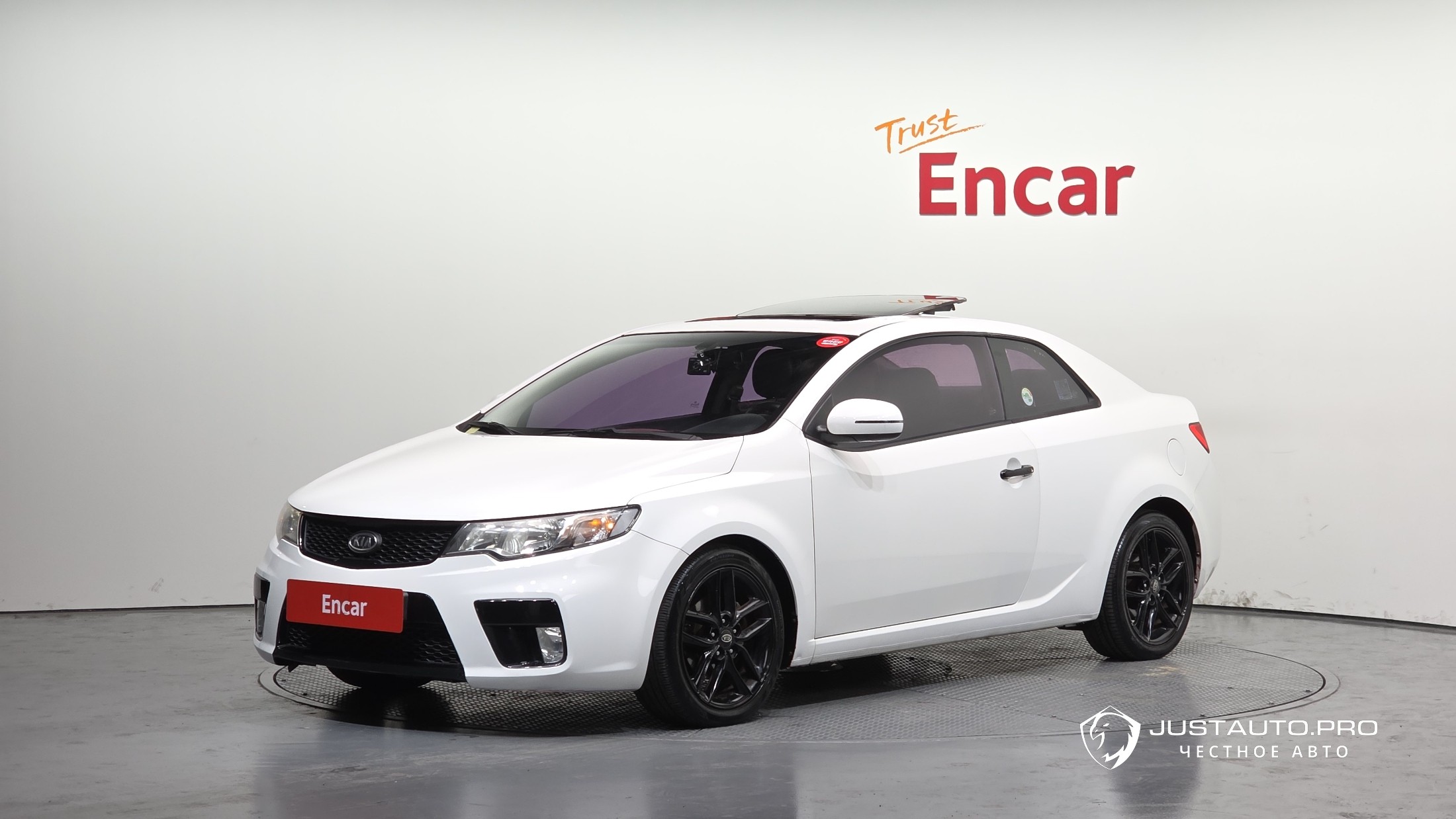 Автомобиль Kia Porte