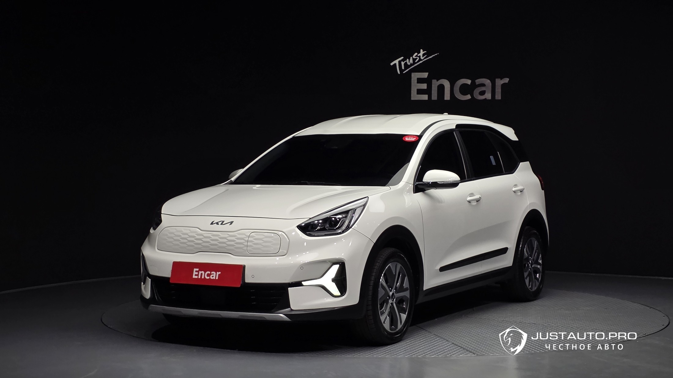 Автомобиль Kia Niro
