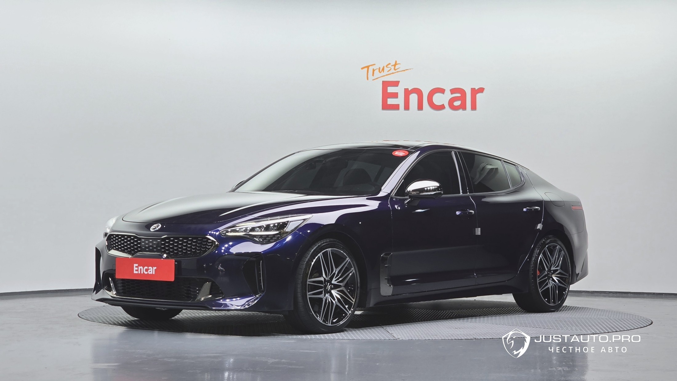 Автомобиль Kia Stinger