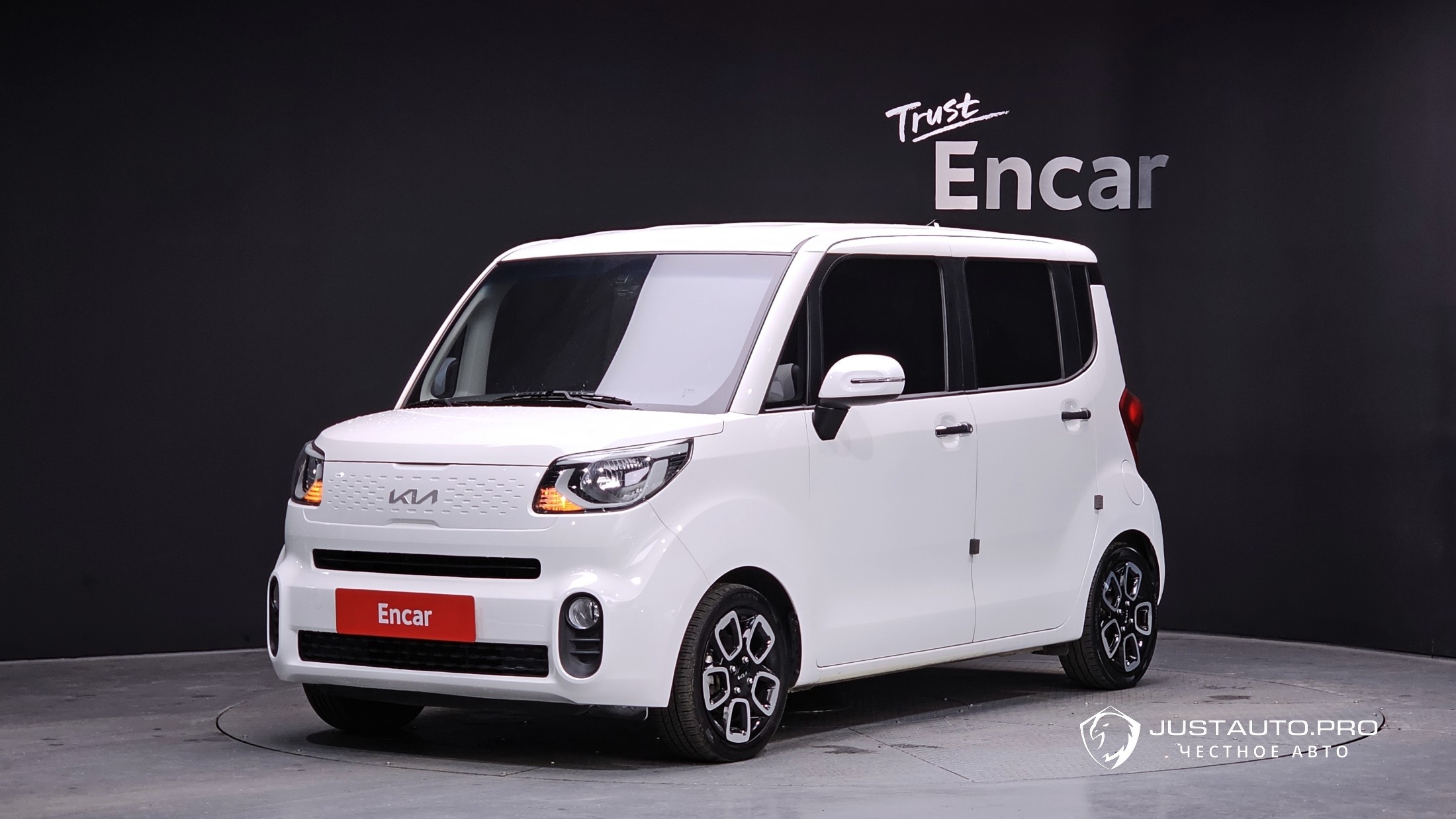 Автомобиль Kia RAY
