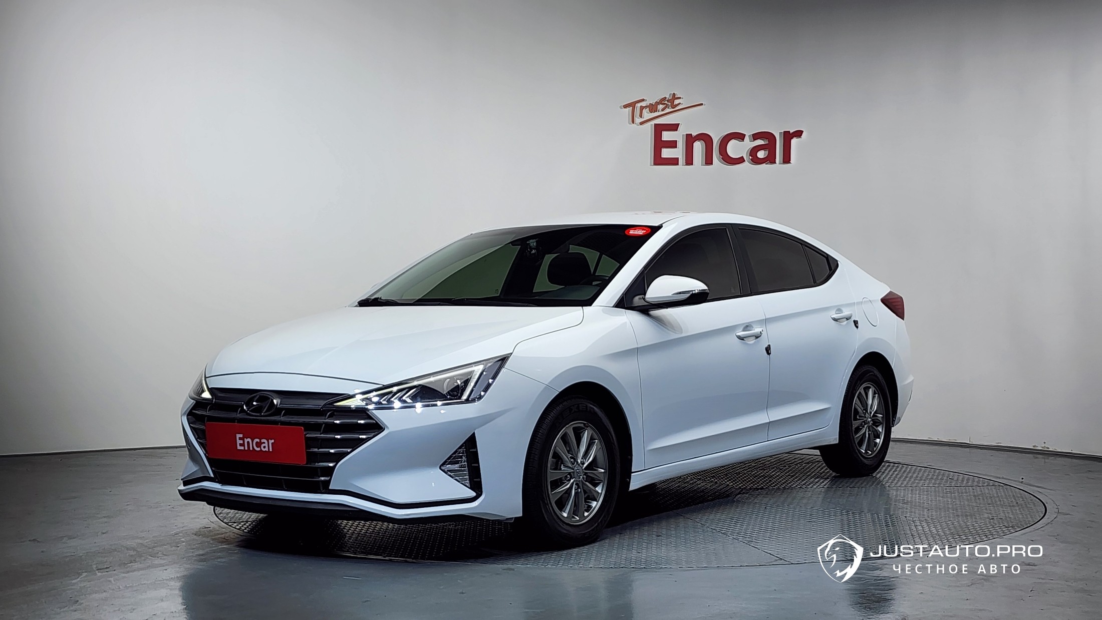 Автомобиль Hyundai AVANTE