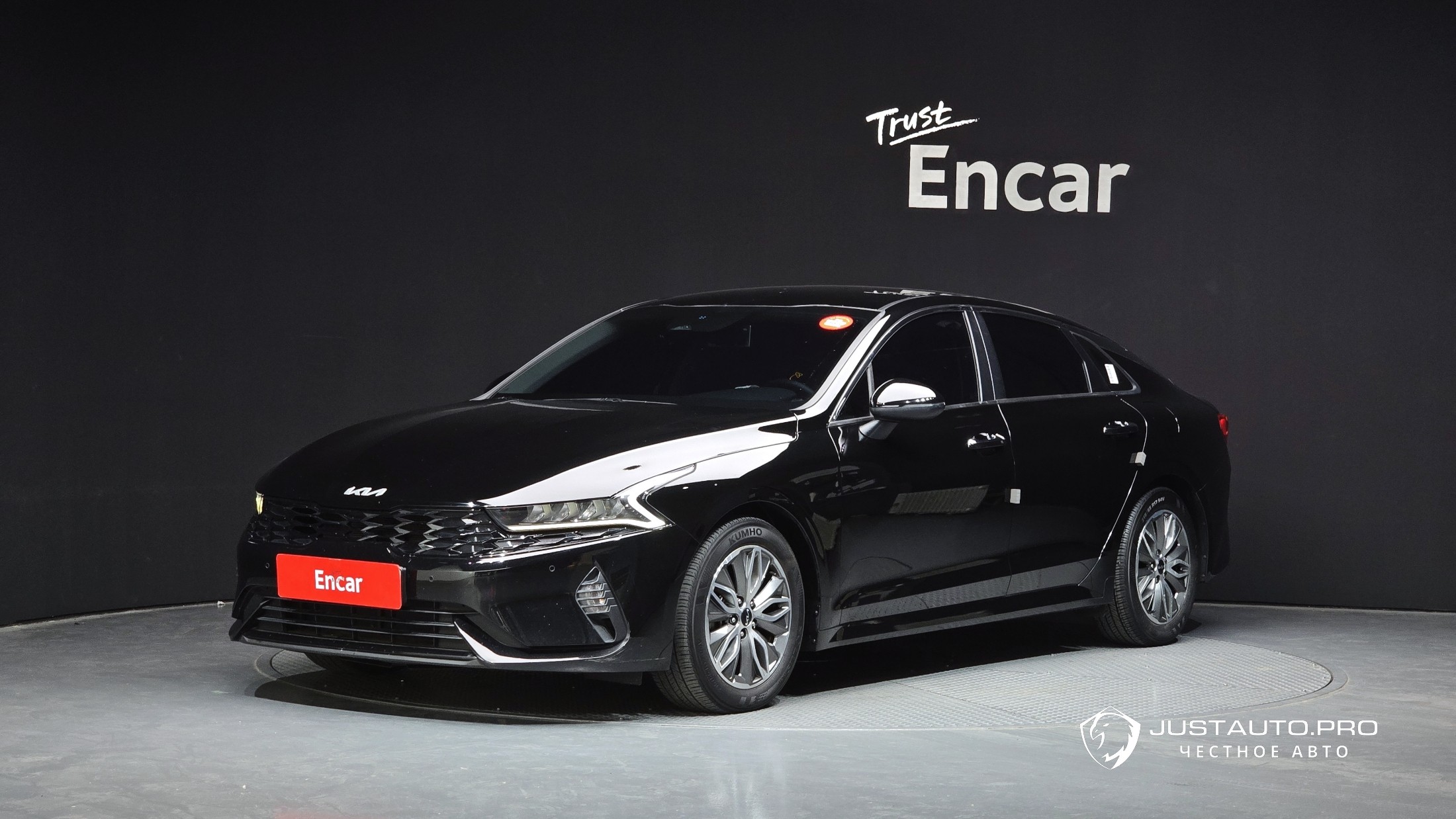Автомобиль Kia K5