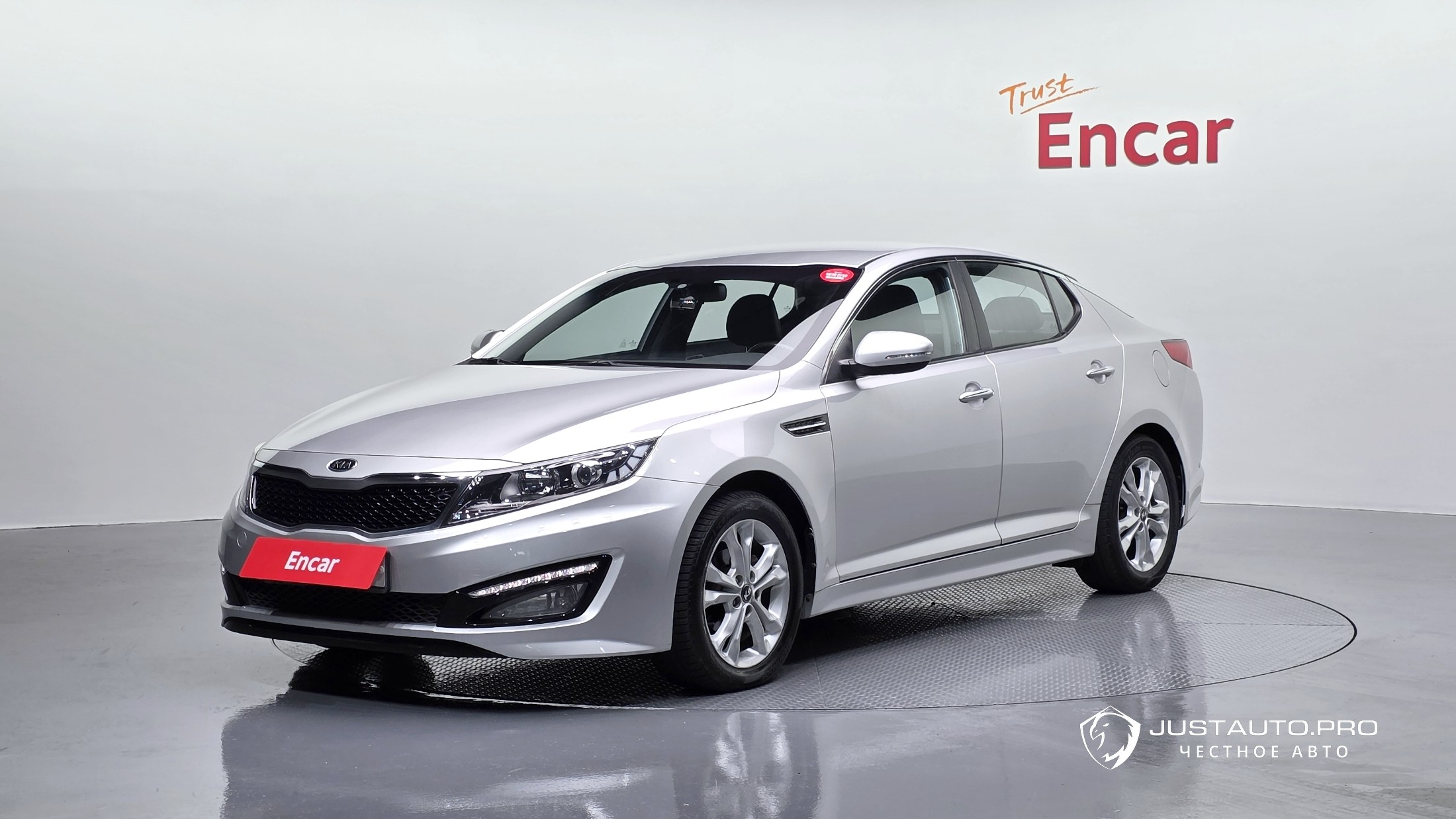 Автомобиль Kia K5