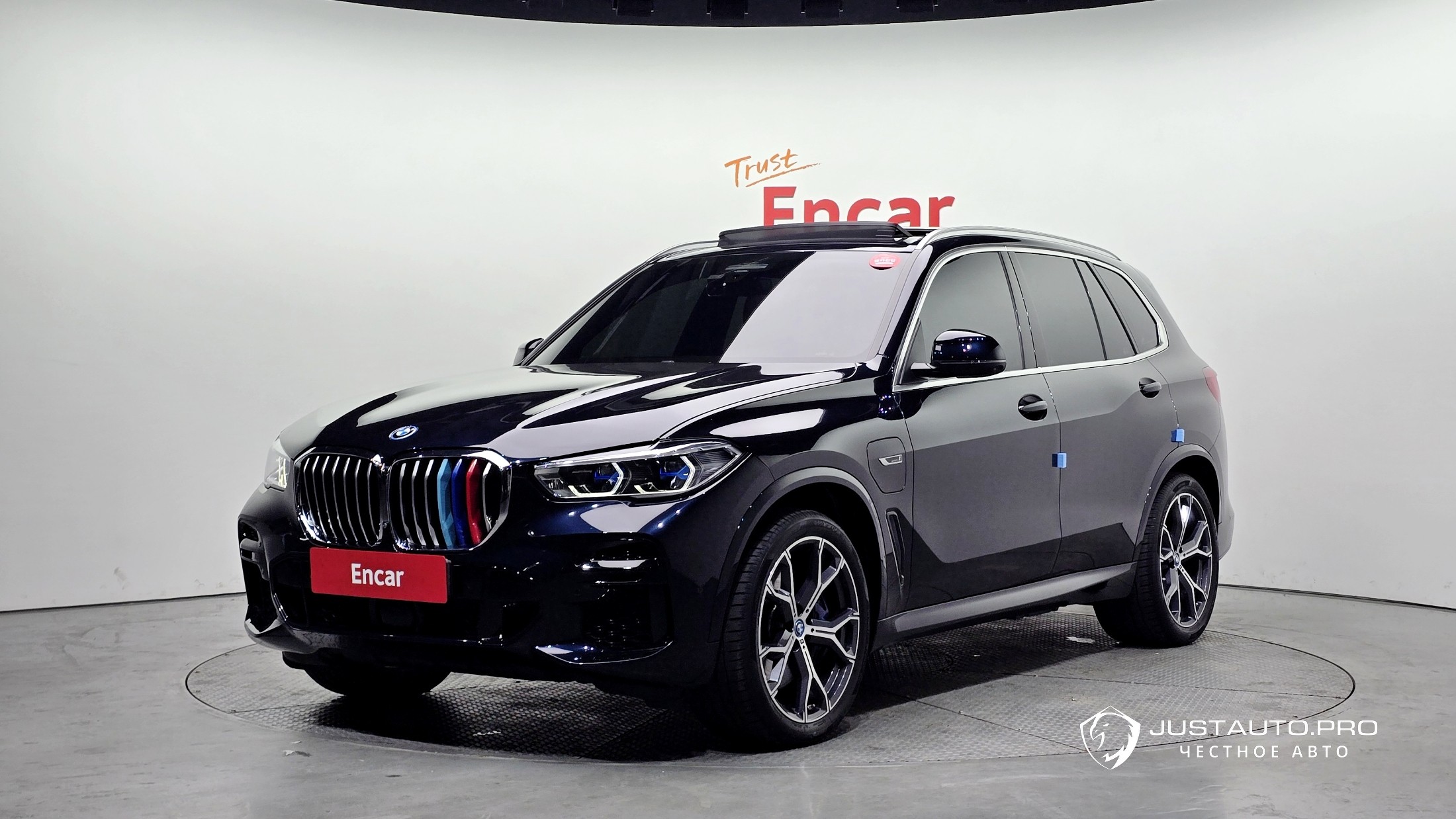 Автомобиль BMW X5