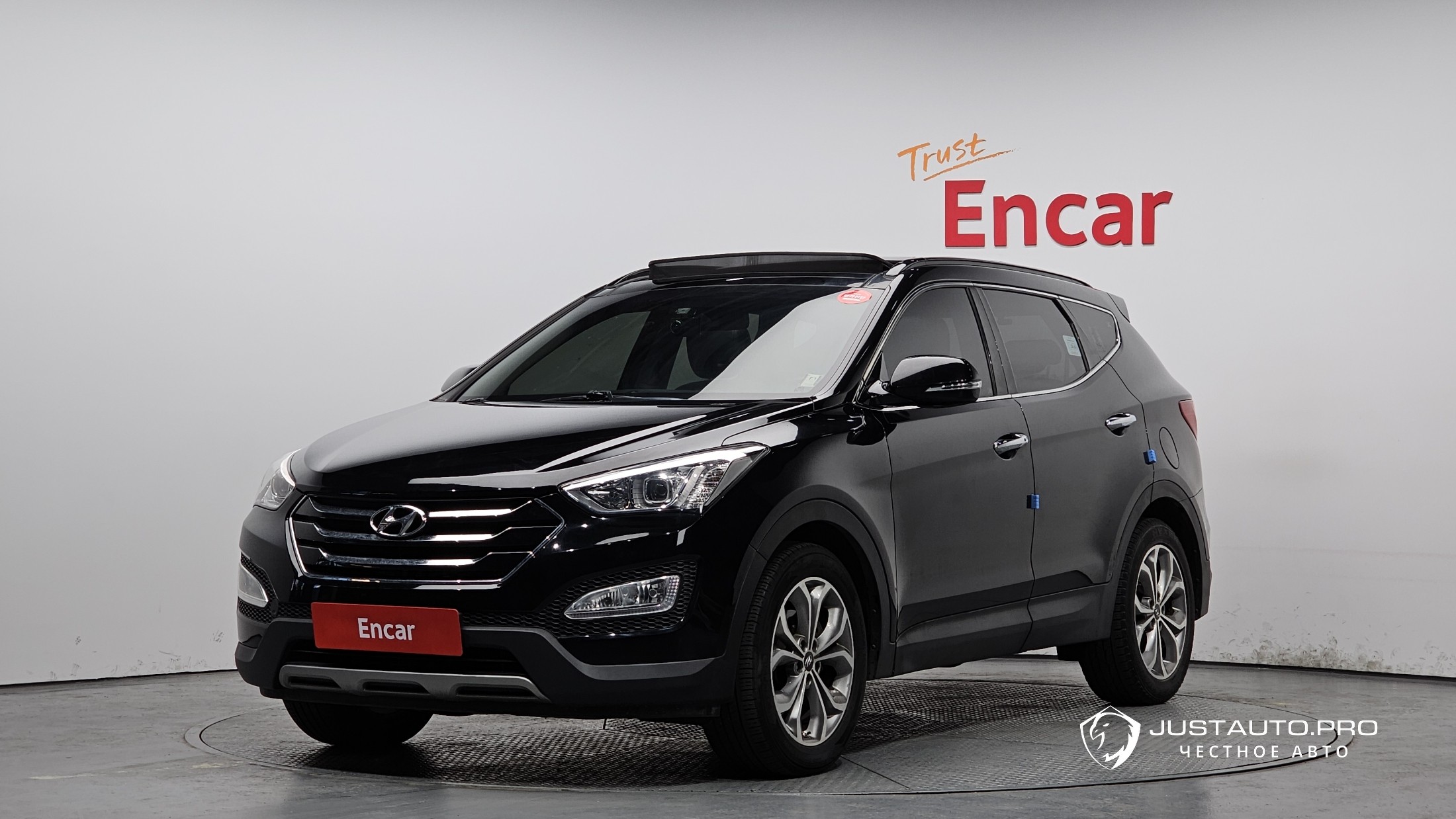 Автомобиль Hyundai Santafe