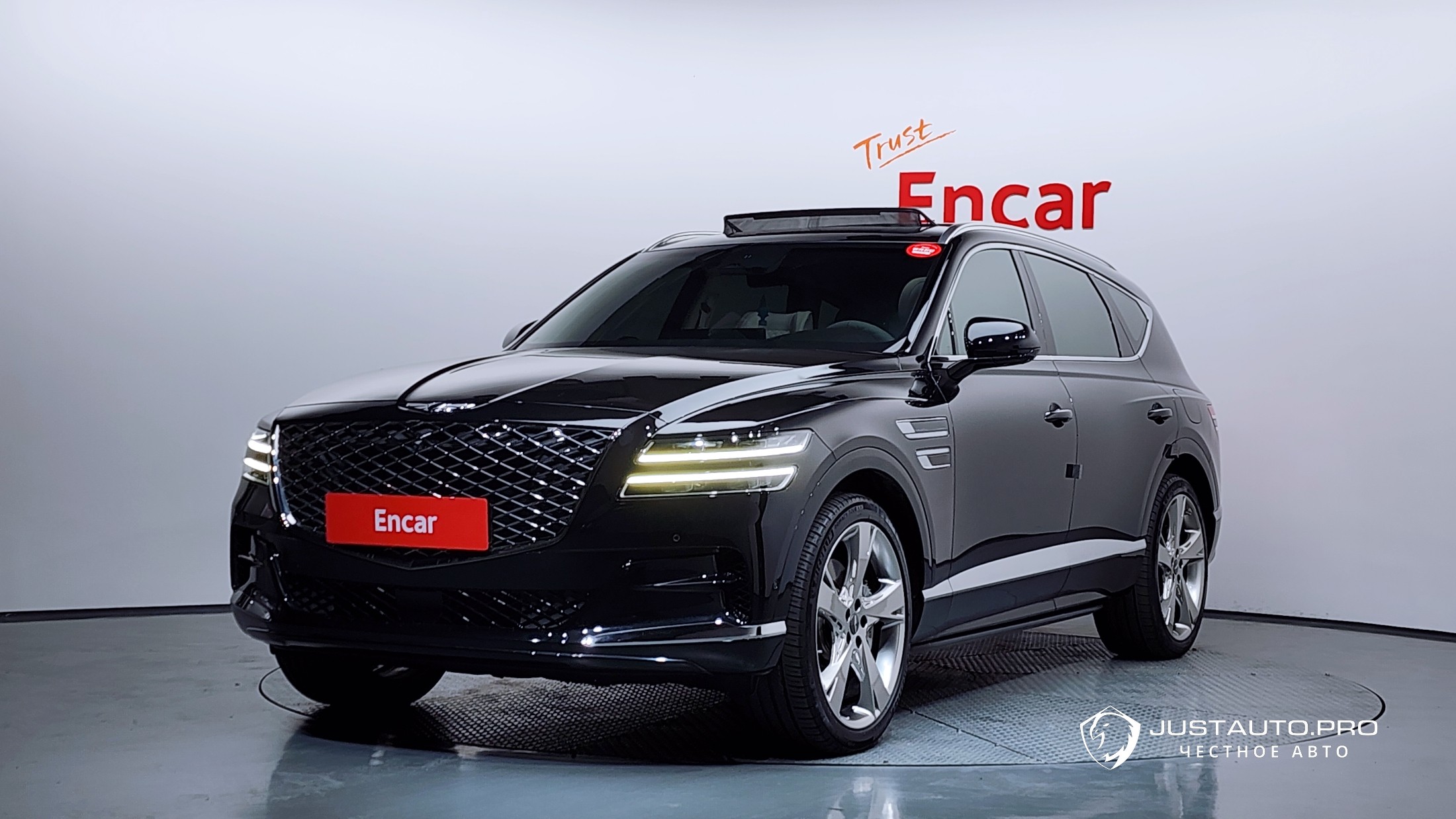 Автомобиль Genesis GV80