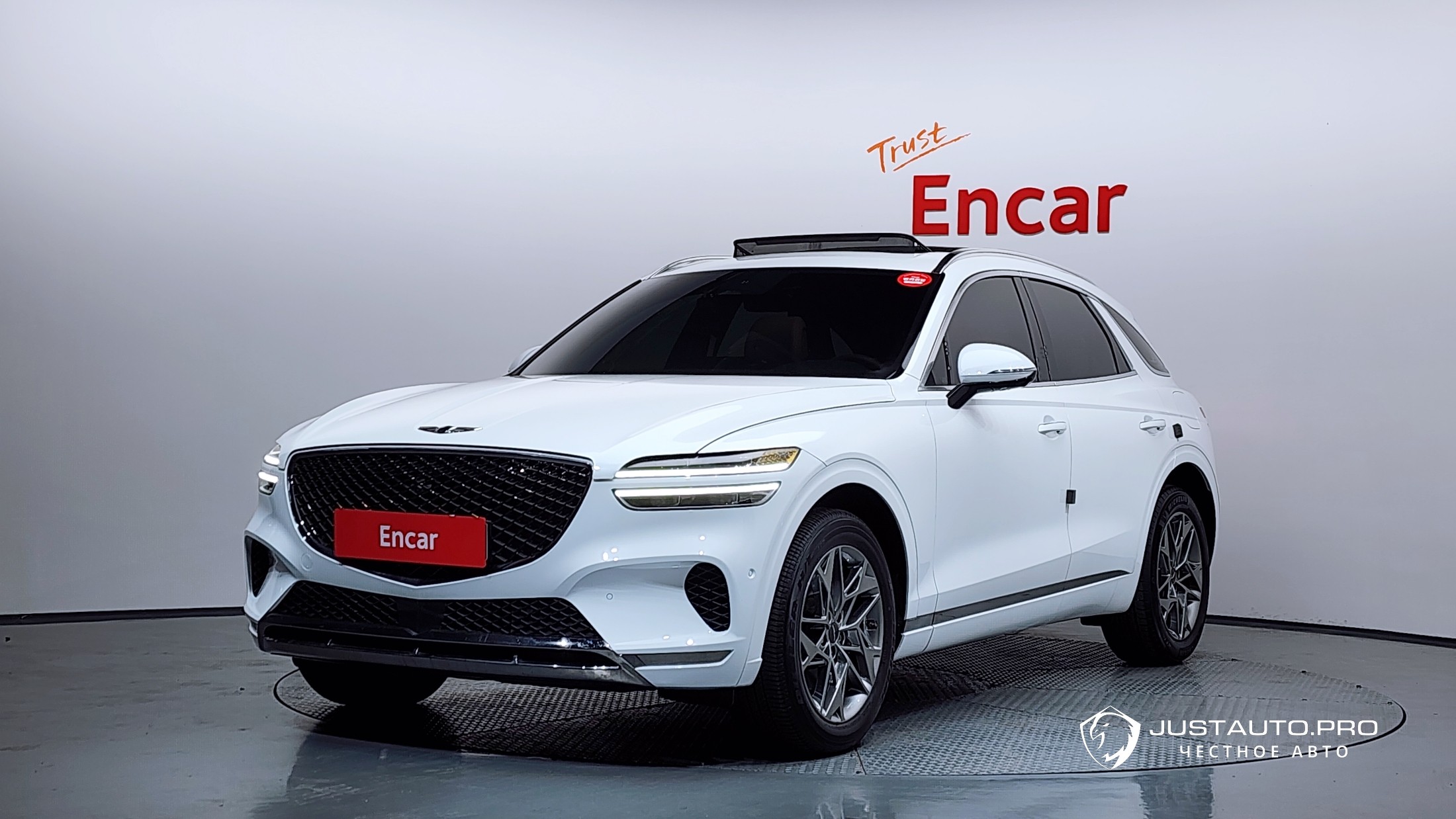 Автомобиль Genesis GV70