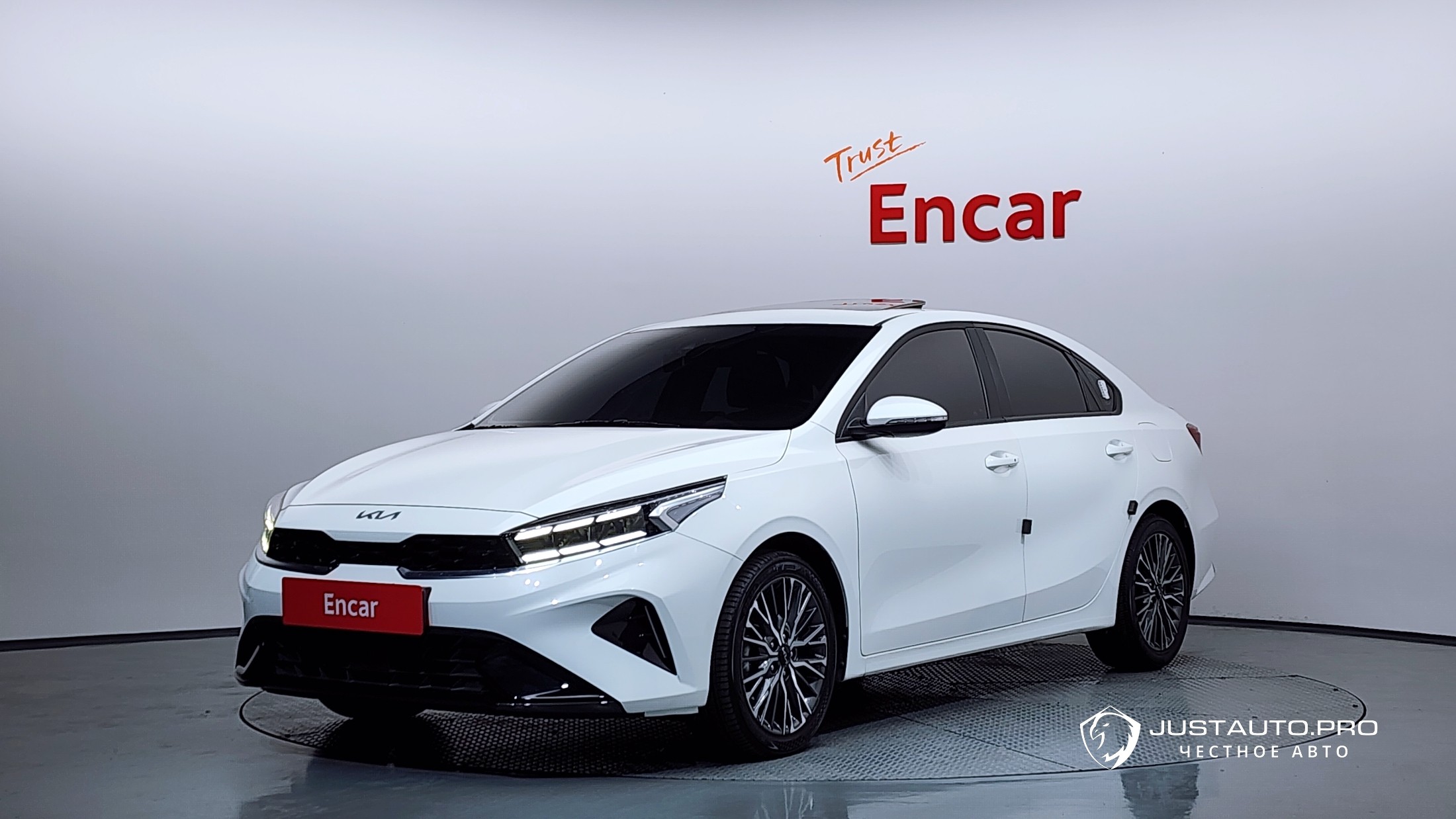 Автомобиль Kia K3