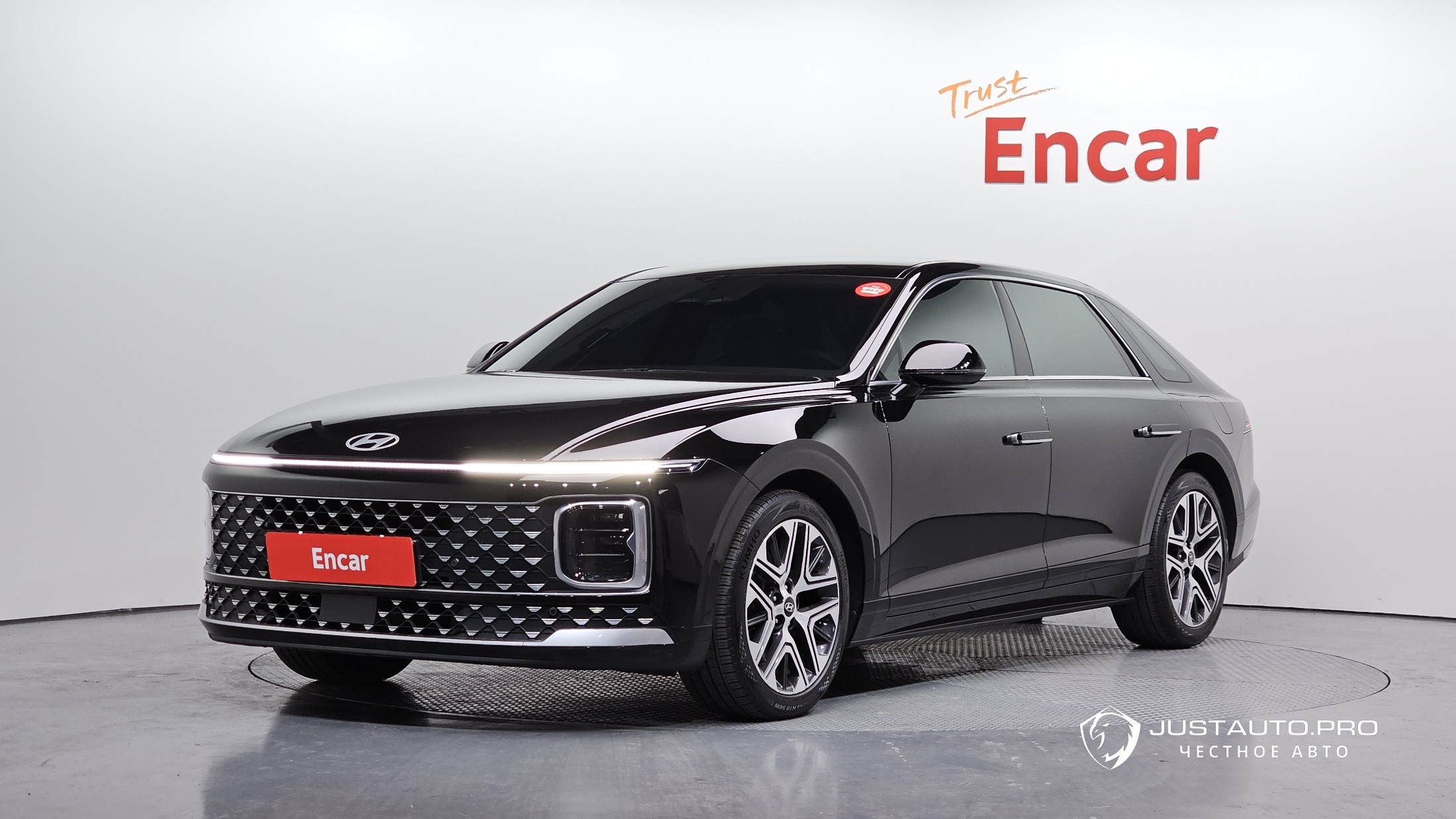Автомобиль Hyundai Grandeur