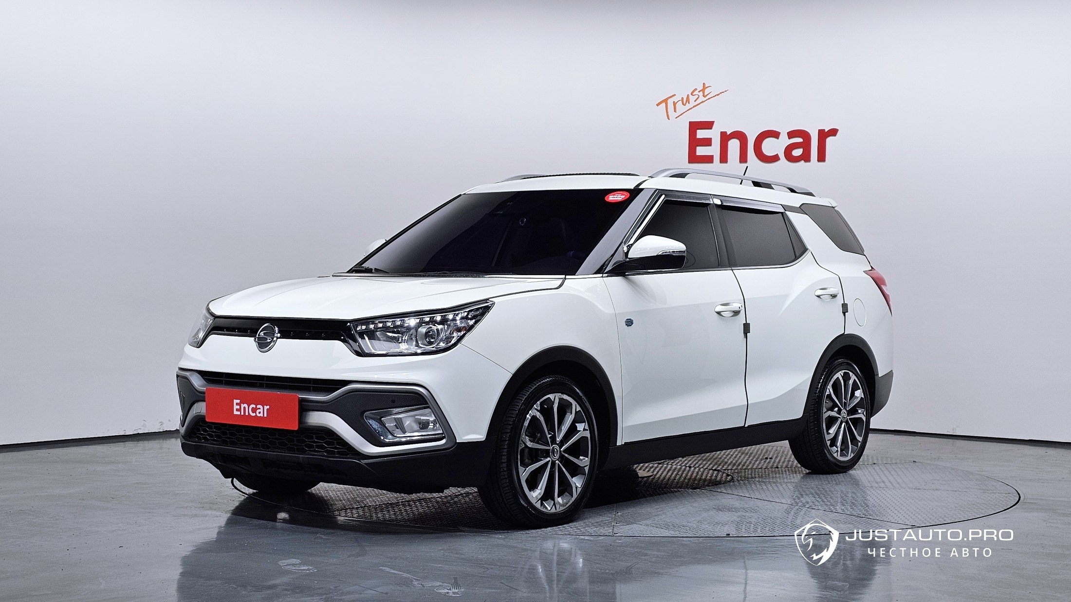 Автомобиль KG_Mobility_Ssangyong TIBOLI
