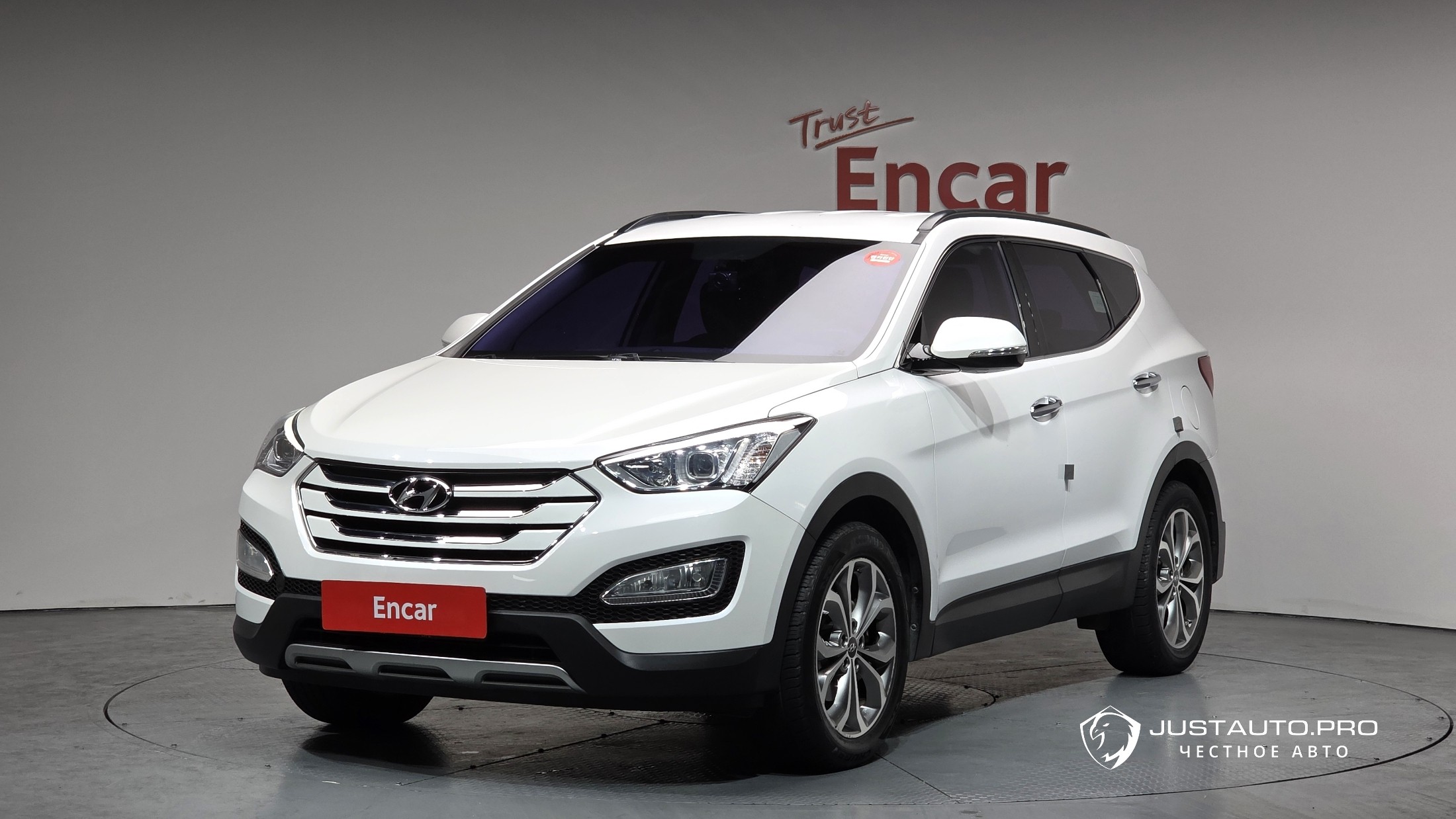 Автомобиль Hyundai Santafe